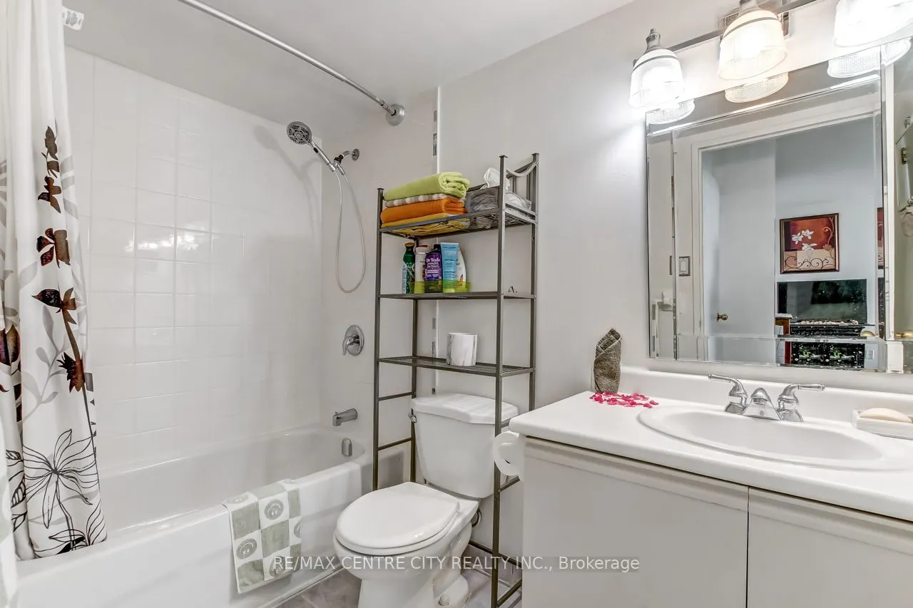 1103 JALNA Boulevard, #606