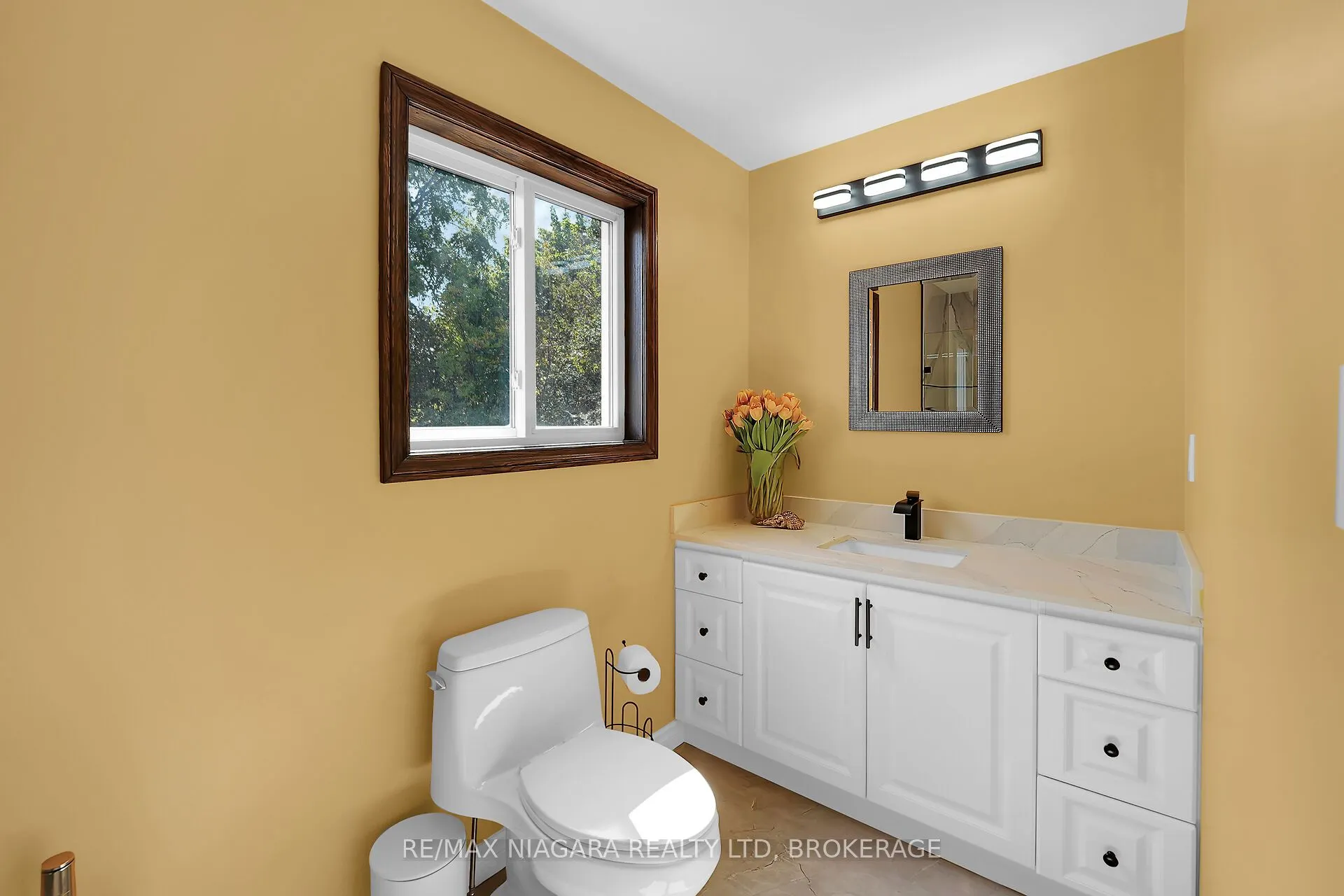 5 Lucerne Place