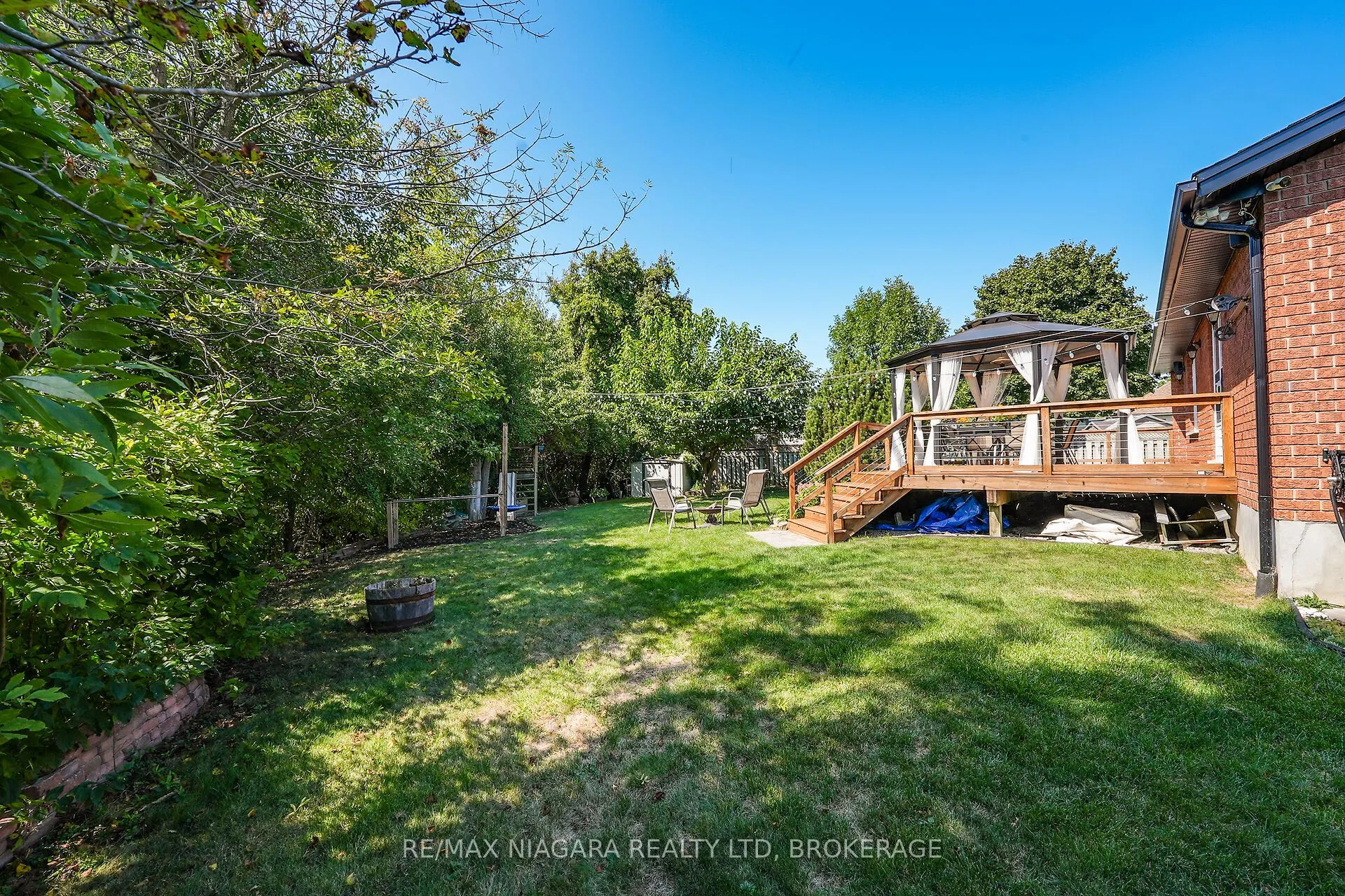 5 Lucerne Place