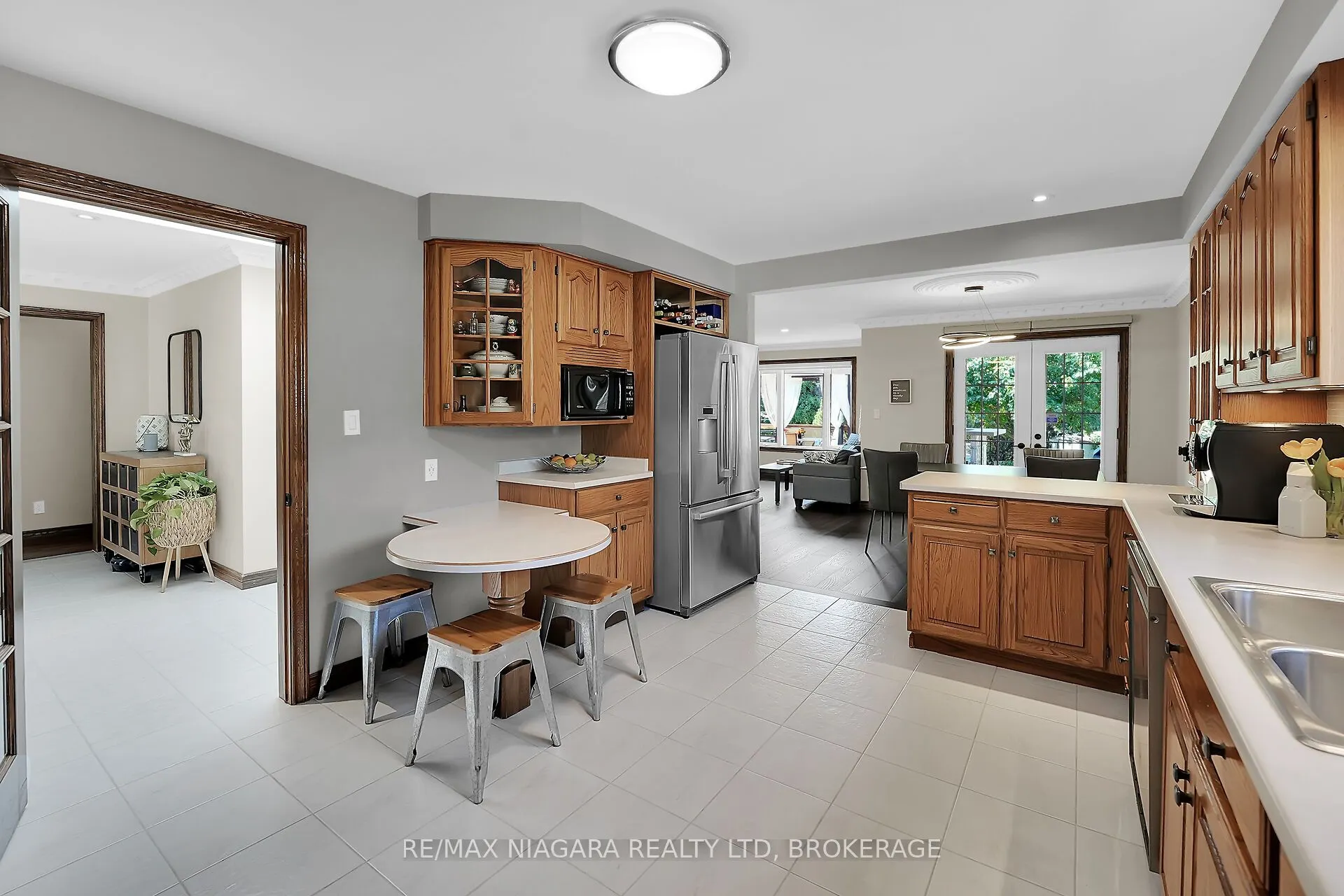 5 Lucerne Place
