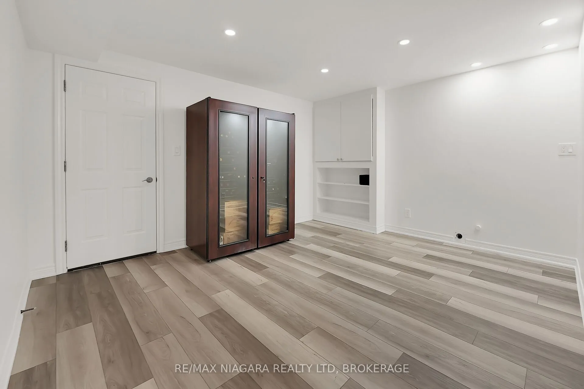 5 Lucerne Place