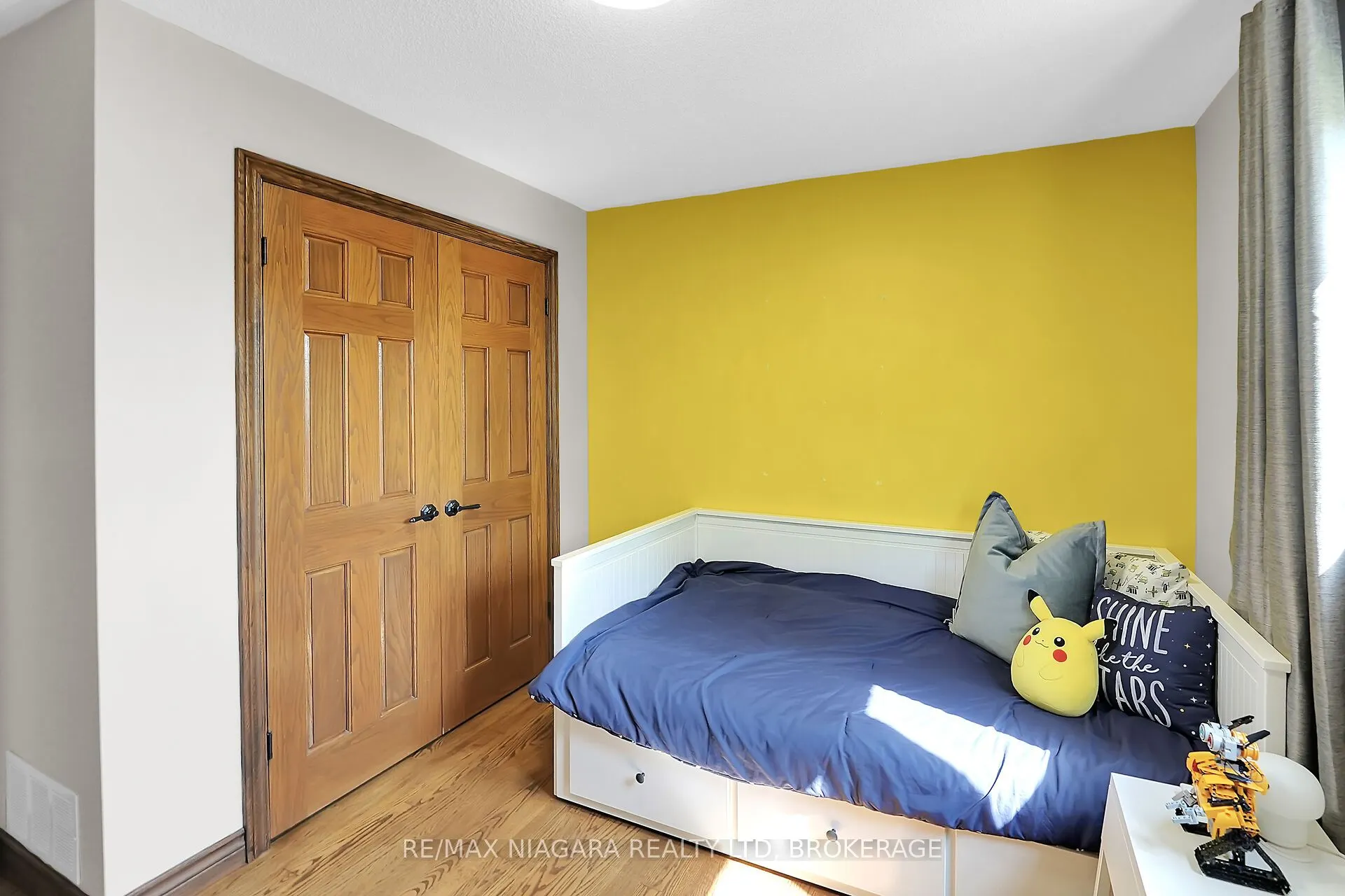 5 Lucerne Place