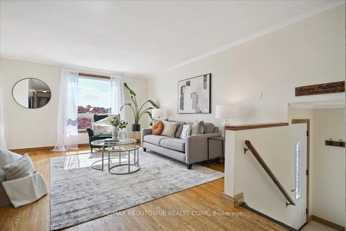 85 Birchcliffe Crescent