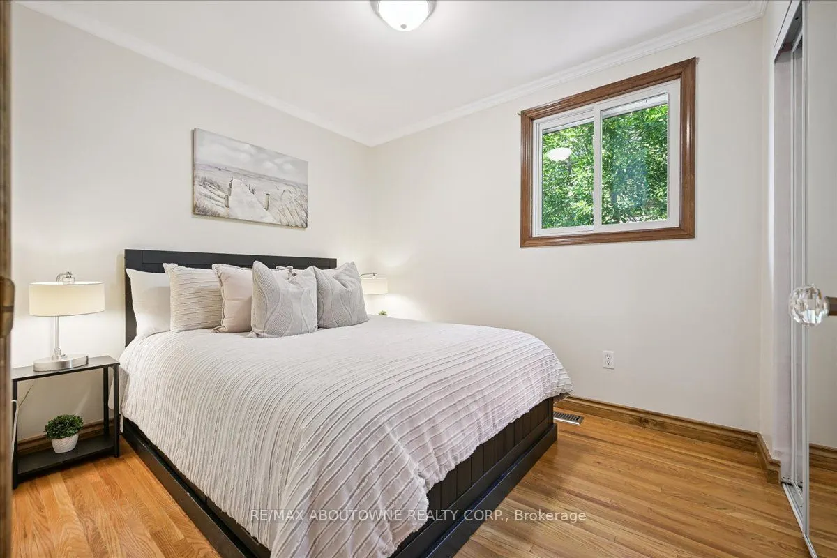 85 Birchcliffe Crescent