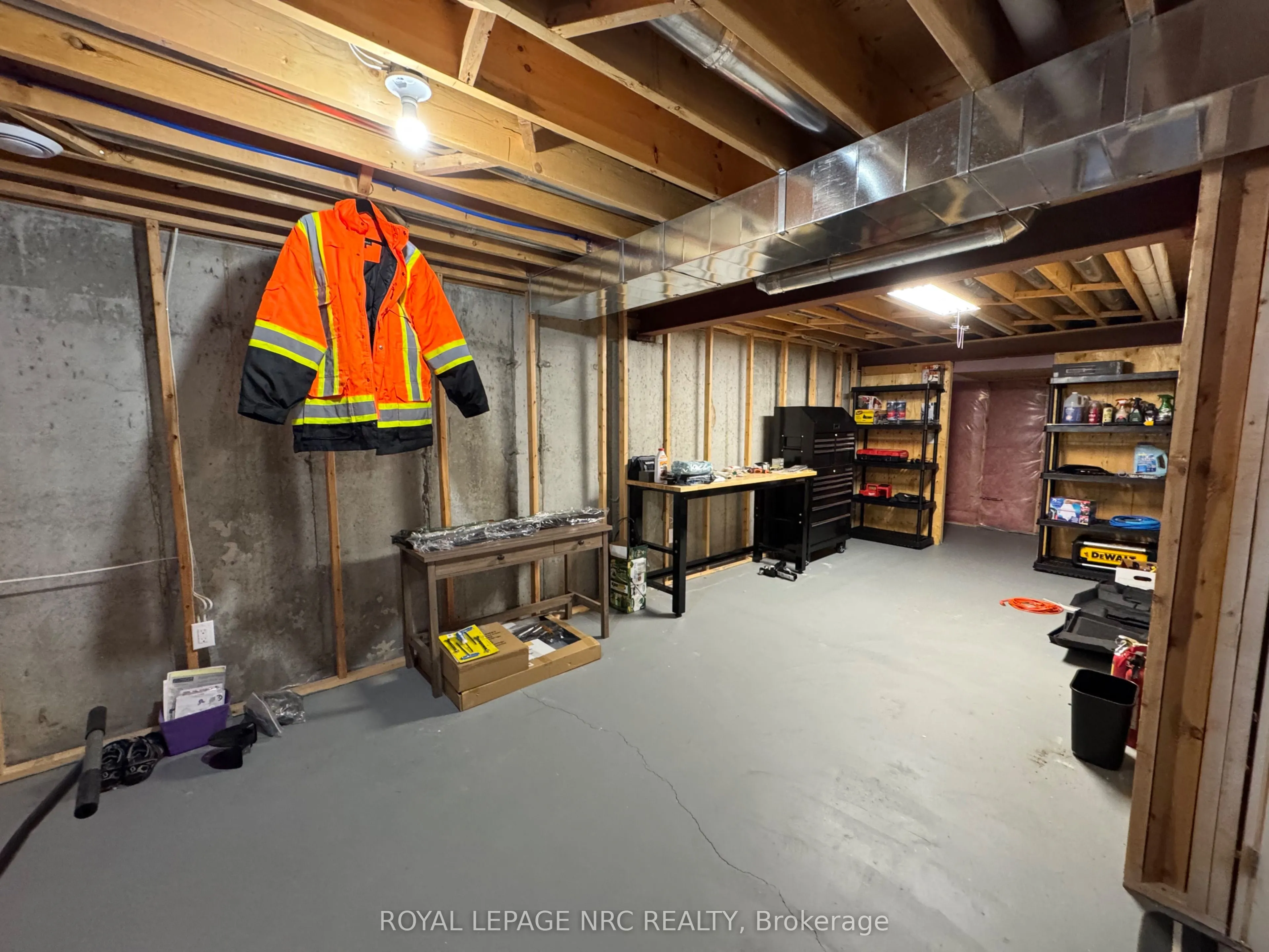 5490 Prince Edward Avenue, #7