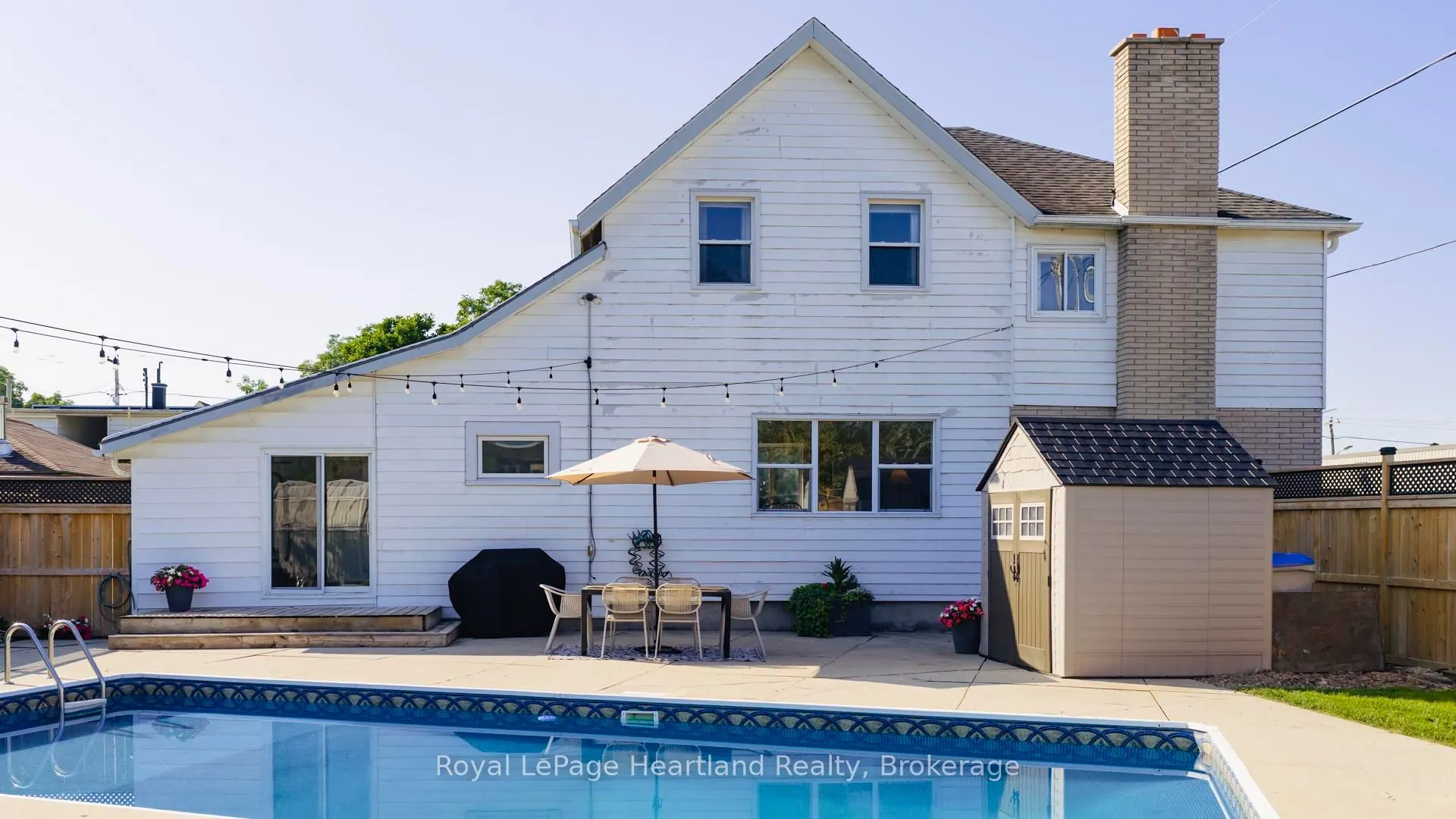 5 WILLIAM Drive