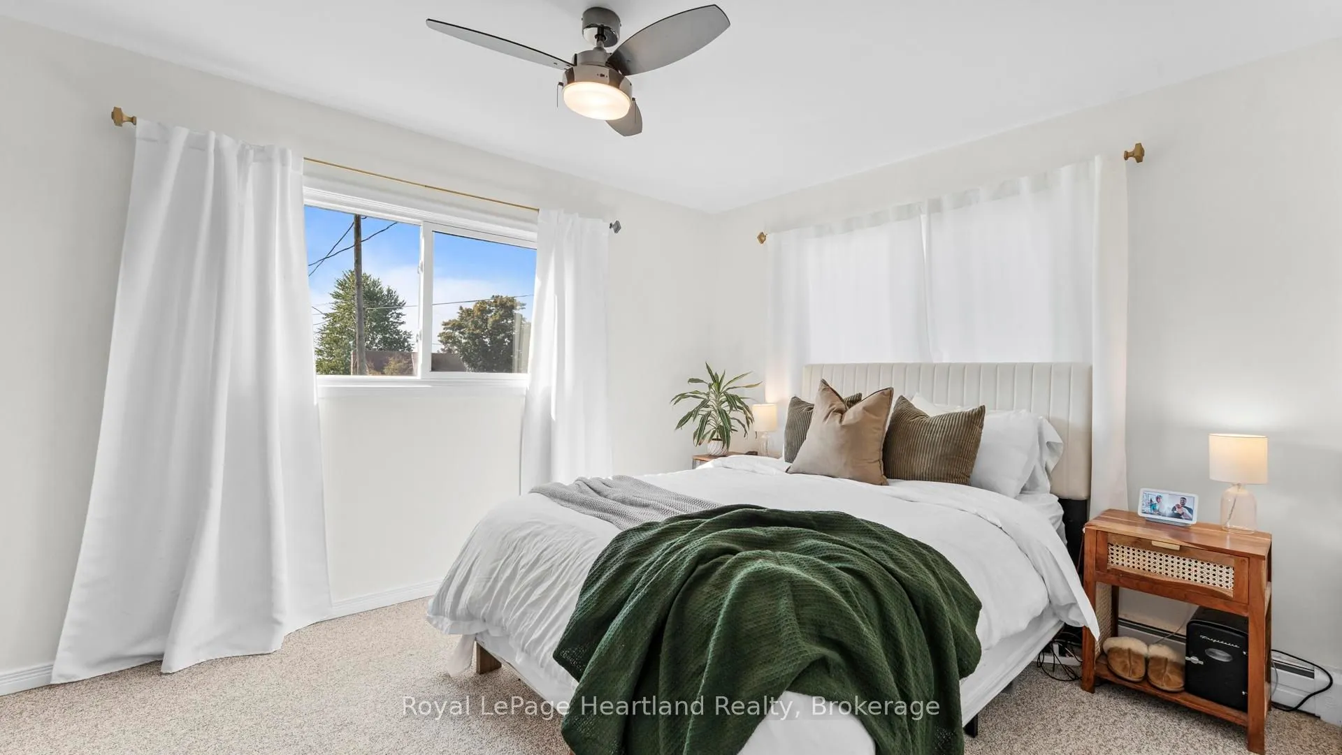 5 WILLIAM Drive