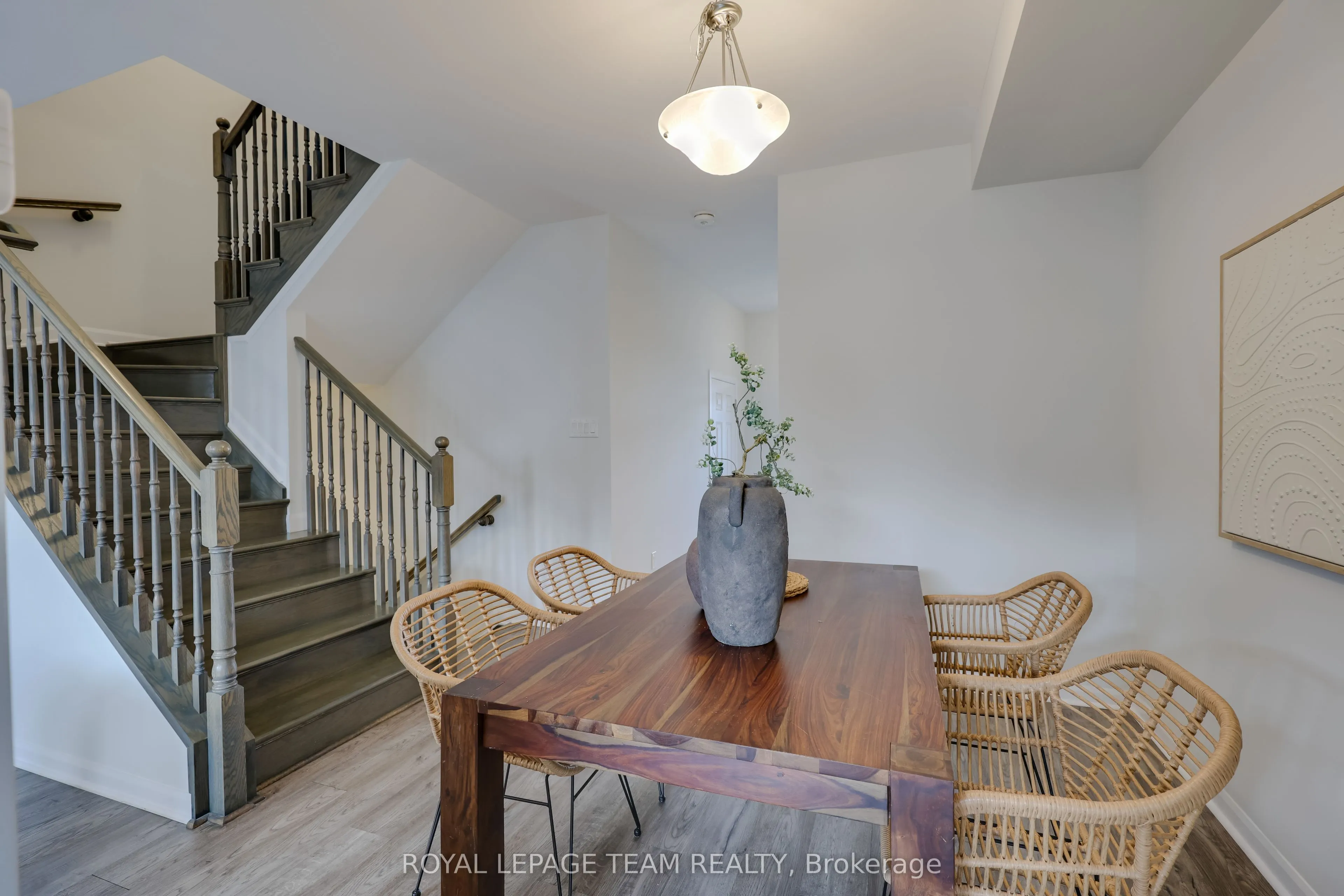 90 Natare Place