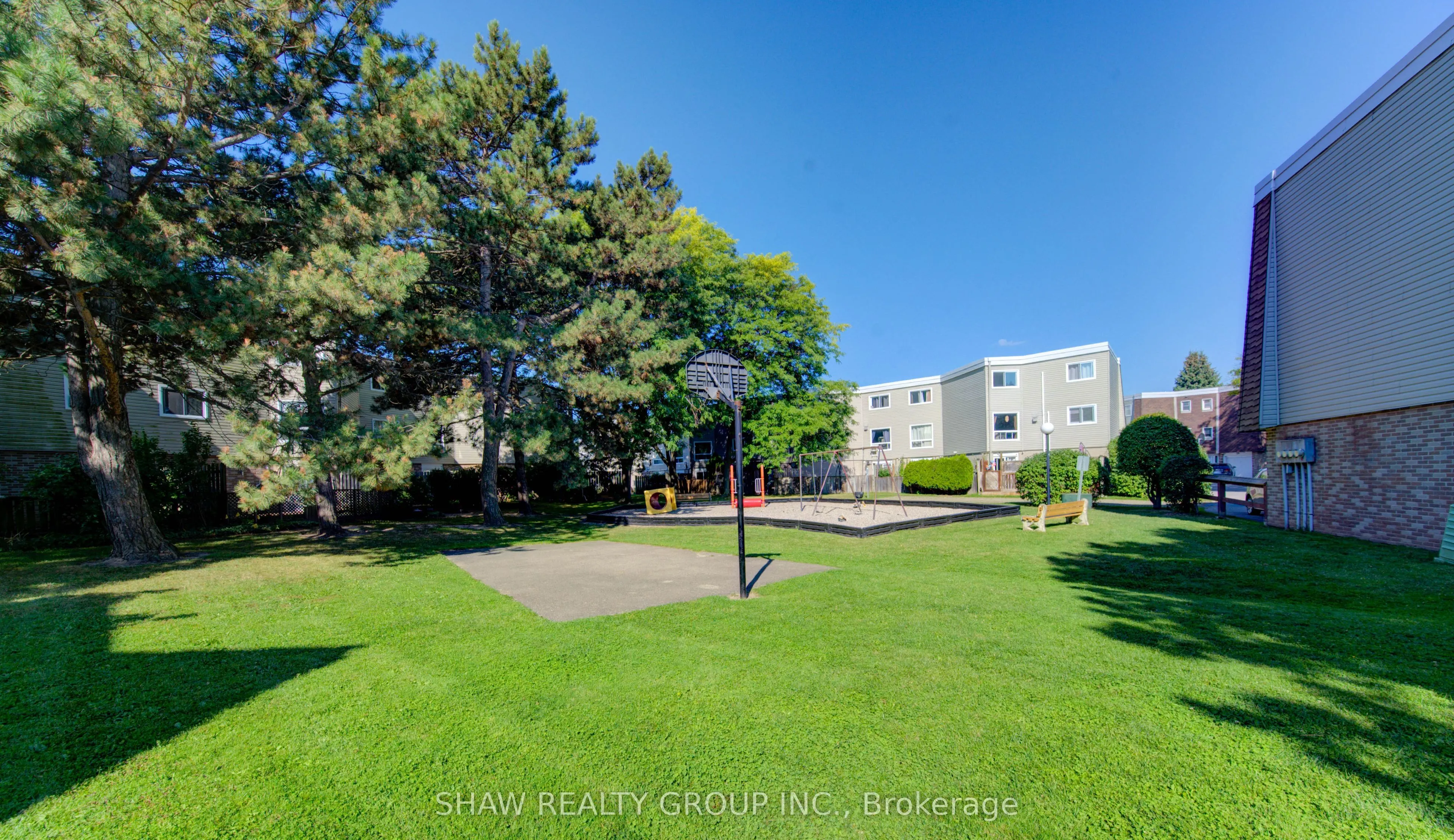 60 Elmsdale Drive, #38