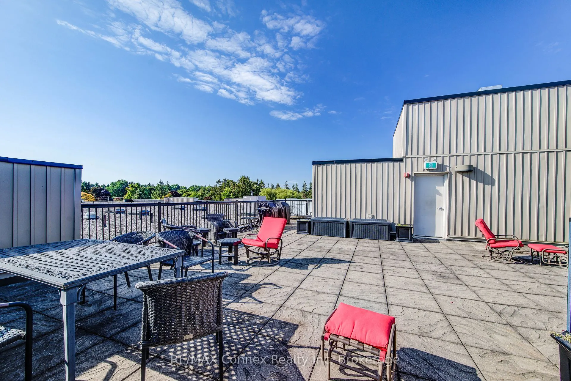 245 Scotland Street, #214