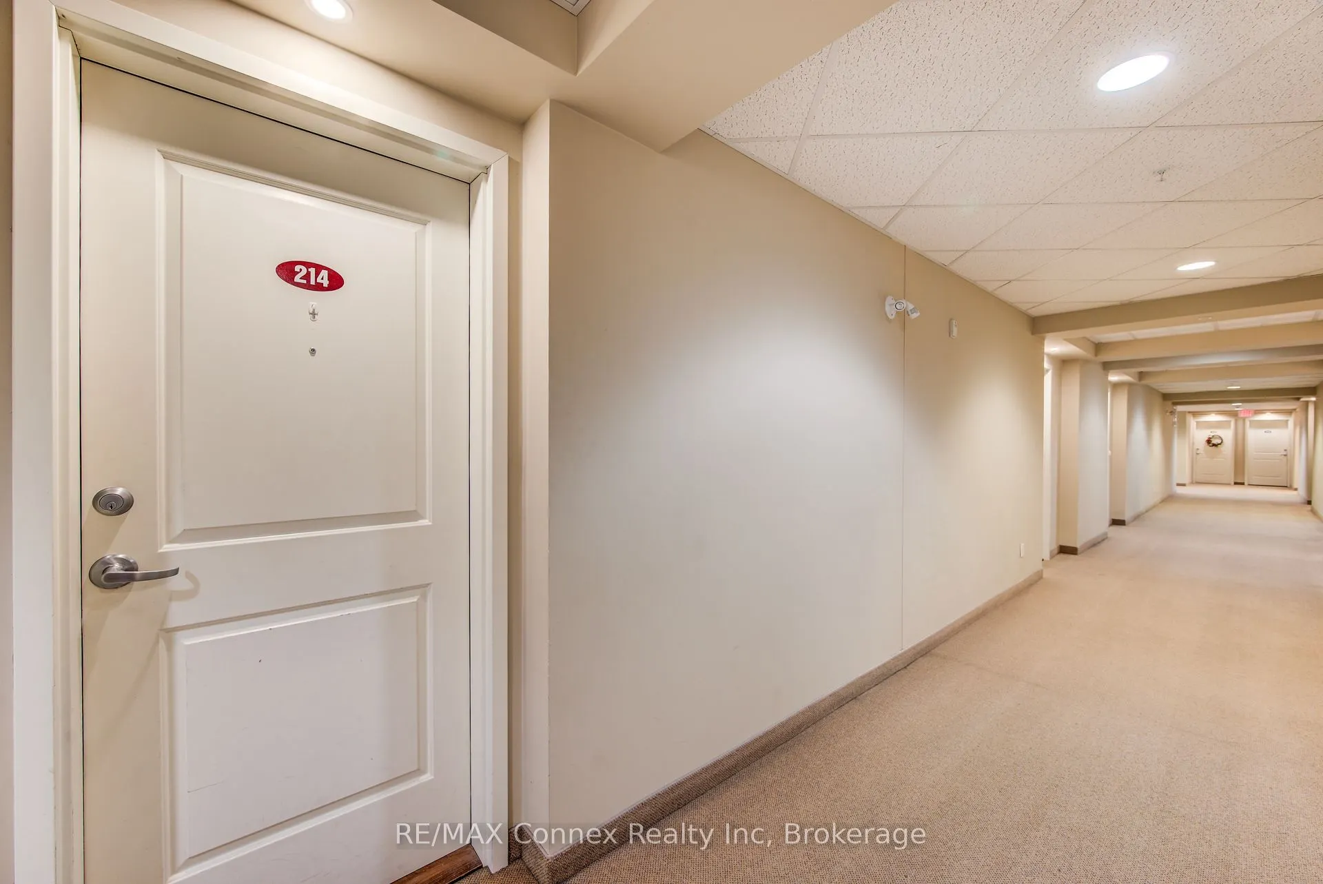 245 Scotland Street, #214