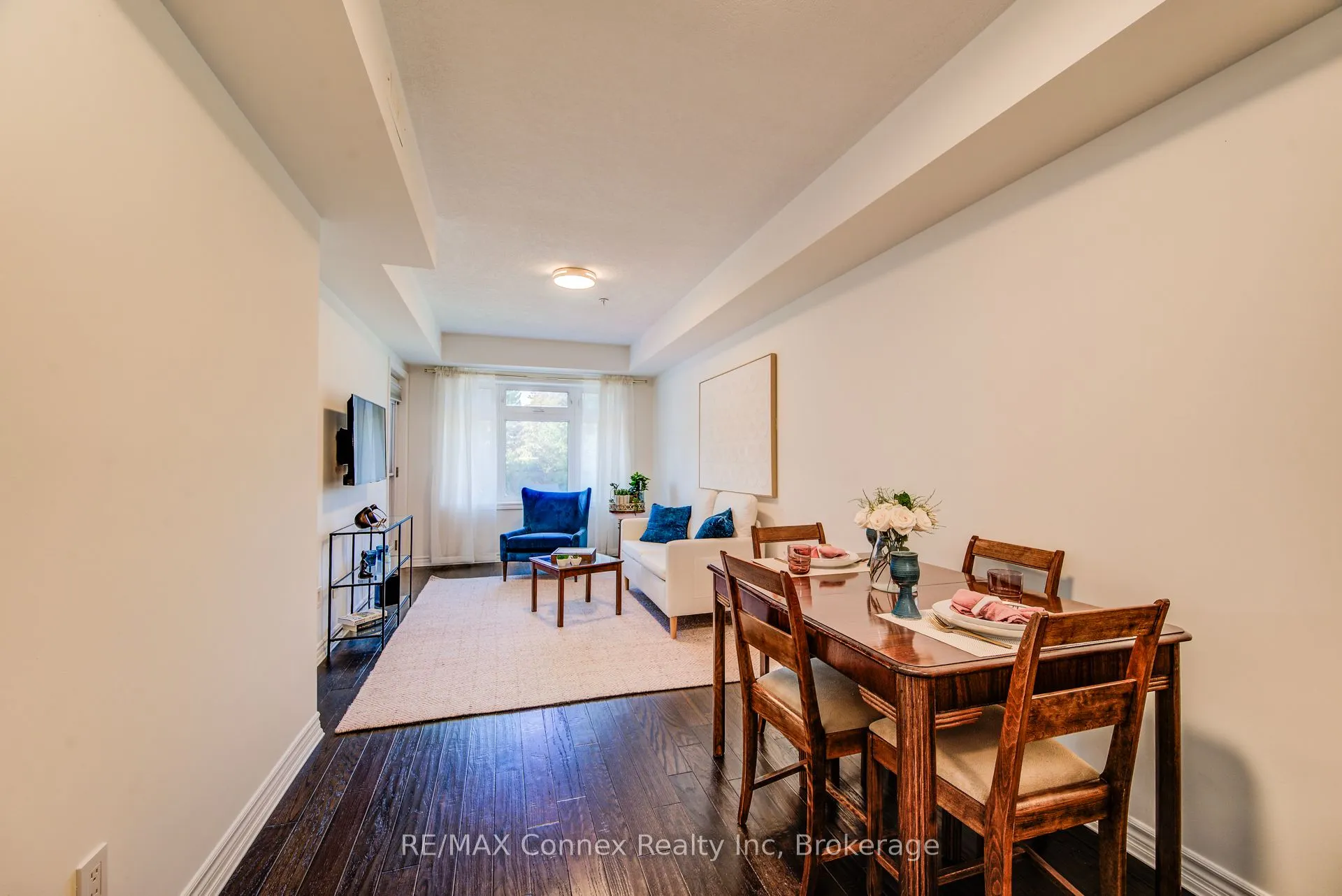 245 Scotland Street, #214
