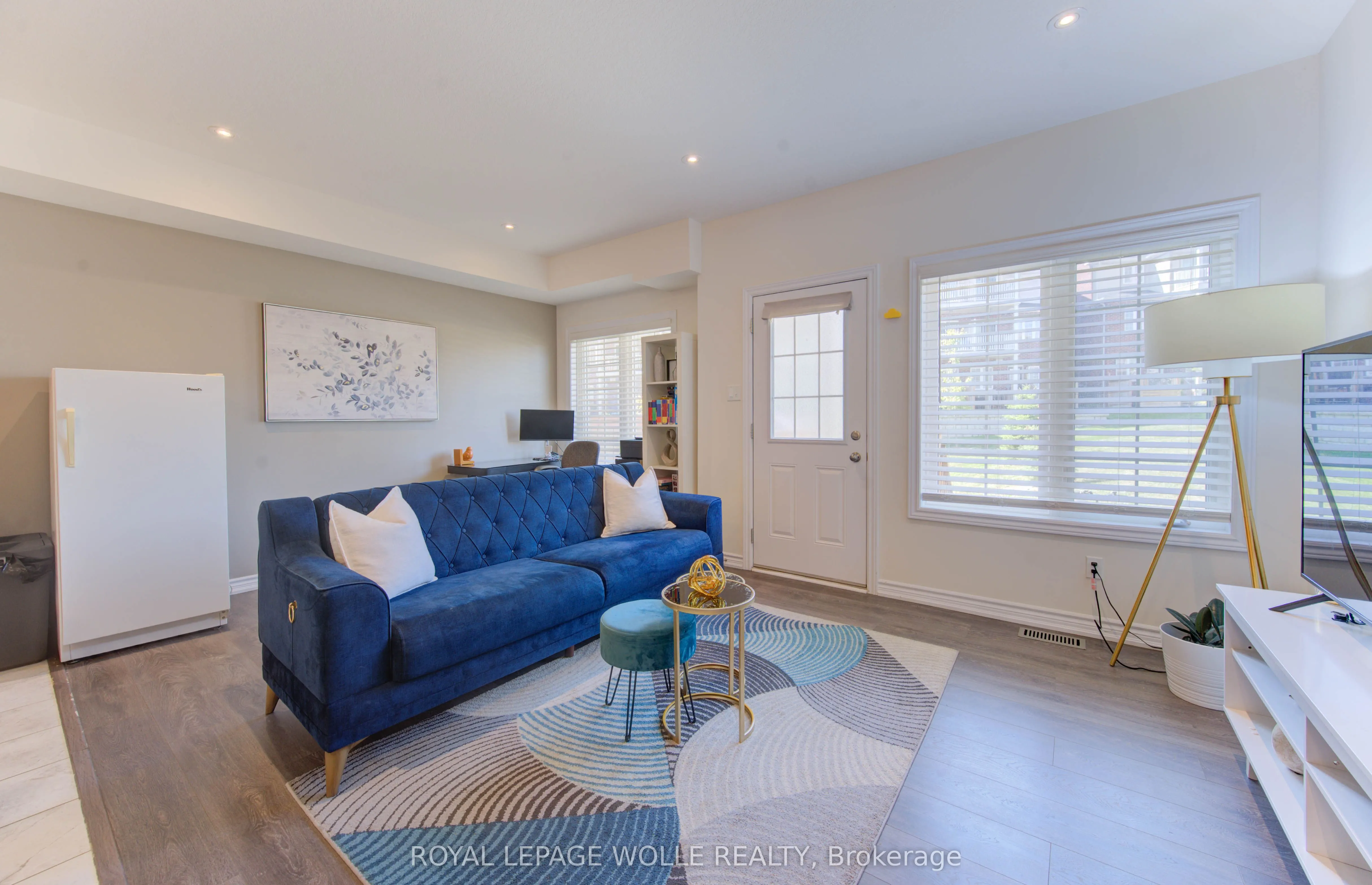 385 Westwood Drive, #B