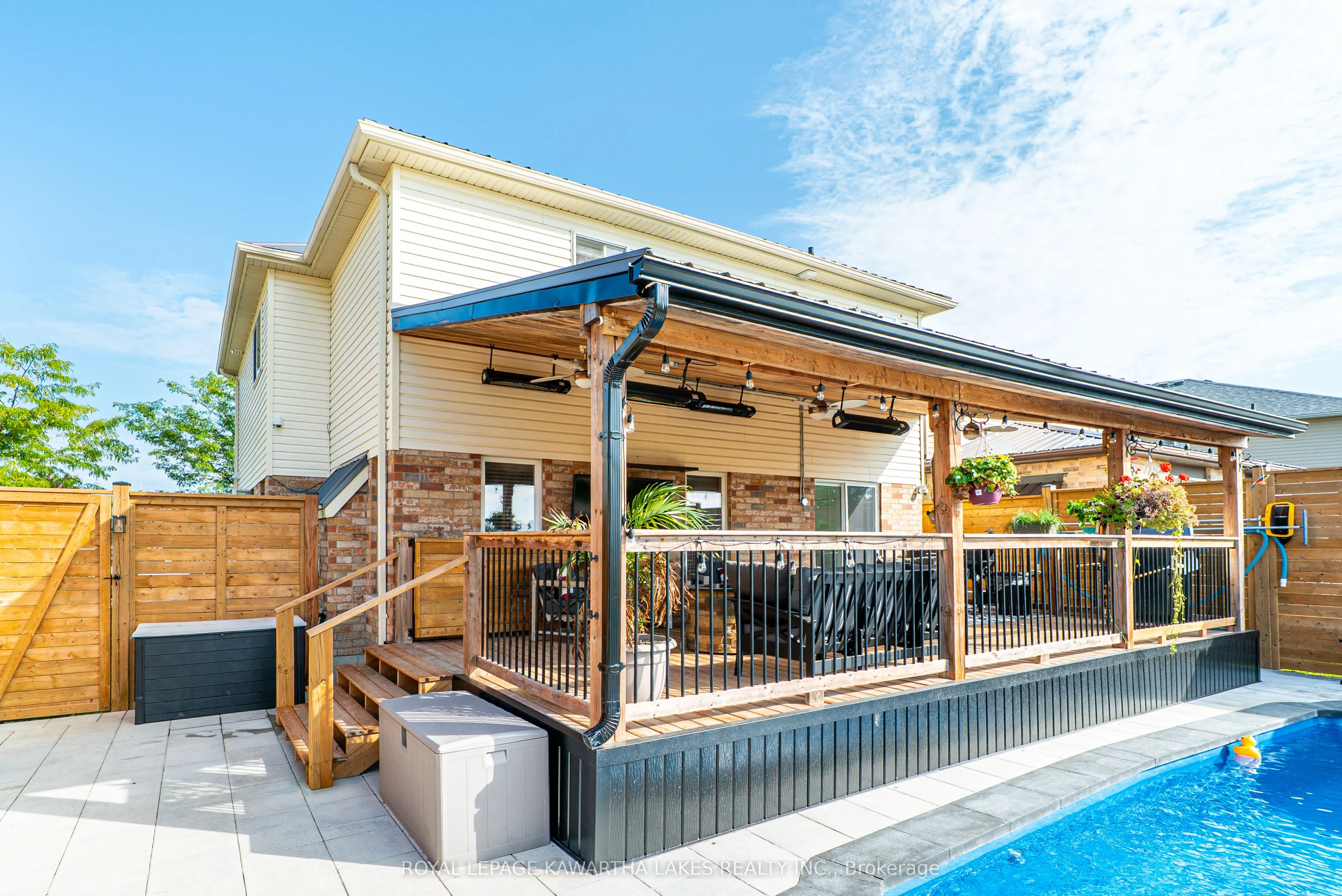 28 Lucas Crescent