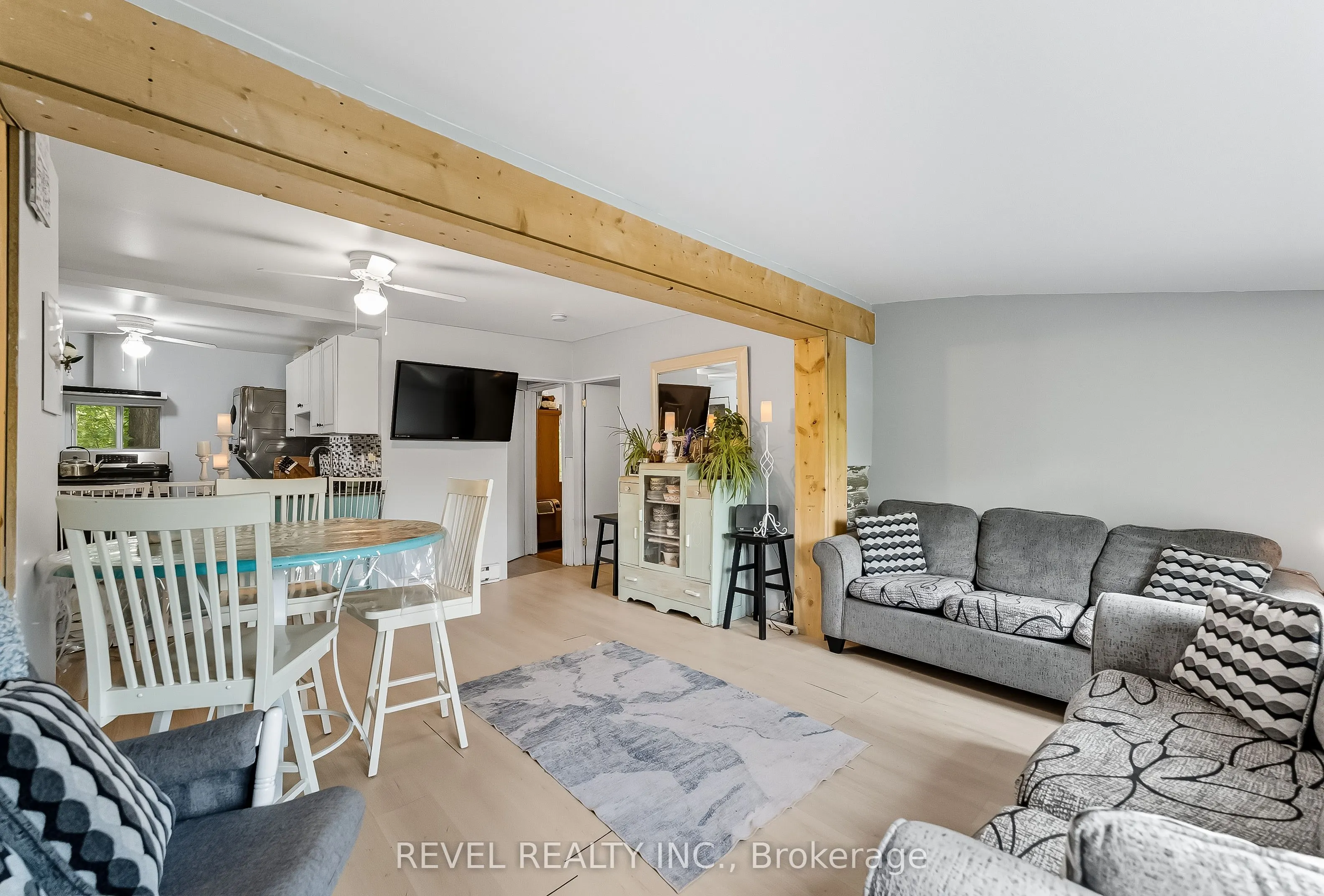 57 Rollie's Bay Road
