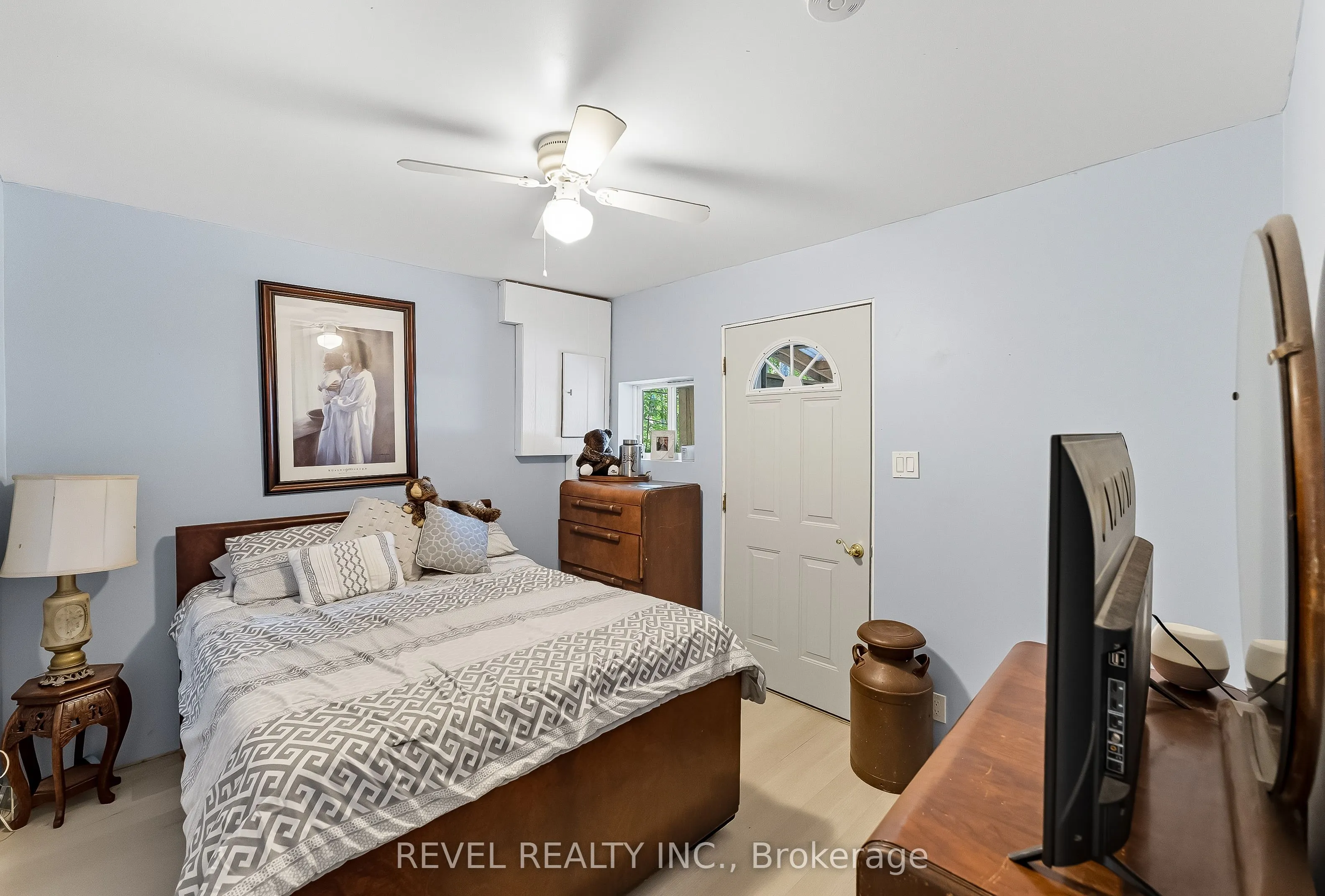 57 Rollie's Bay Road