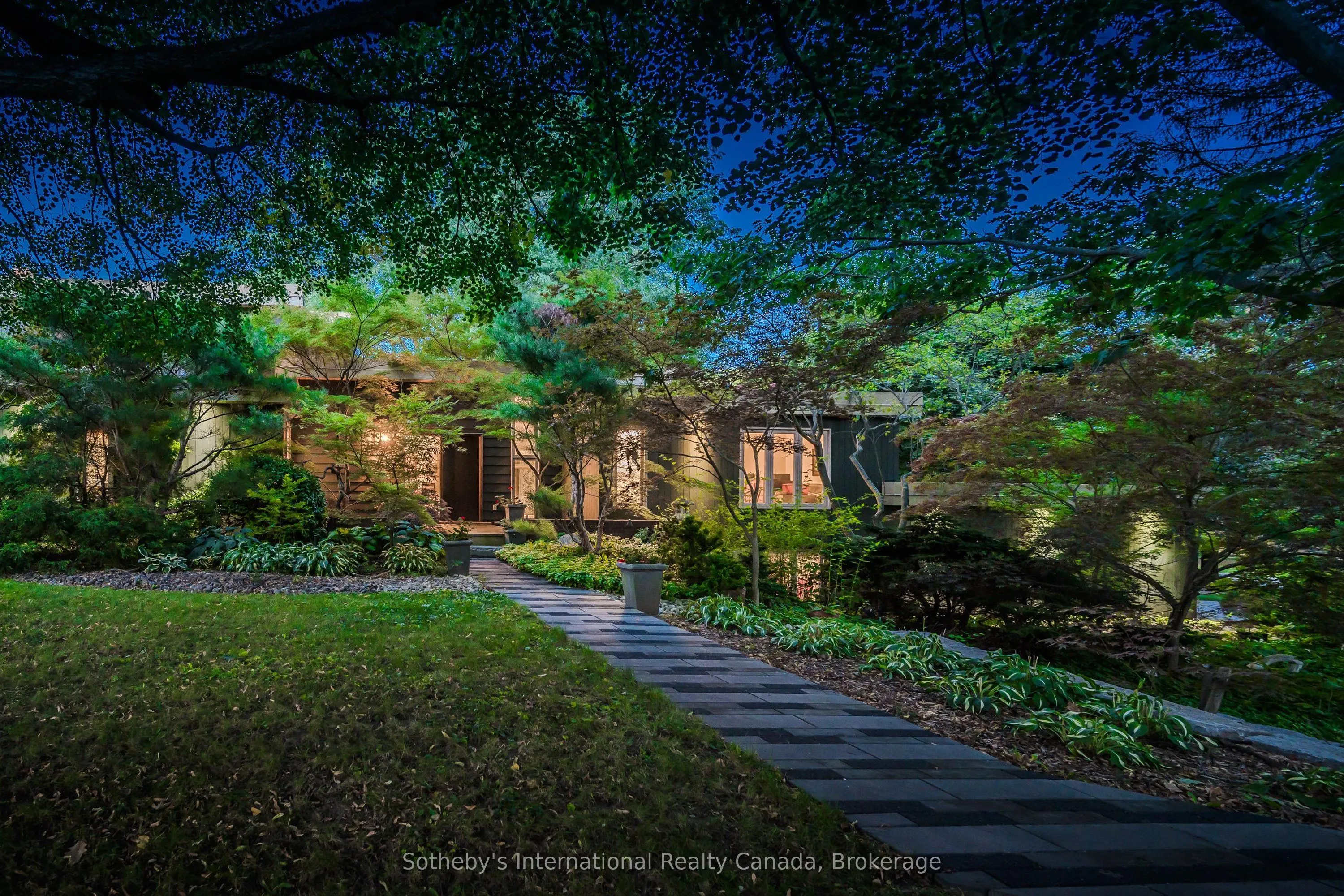 348 Browning Place