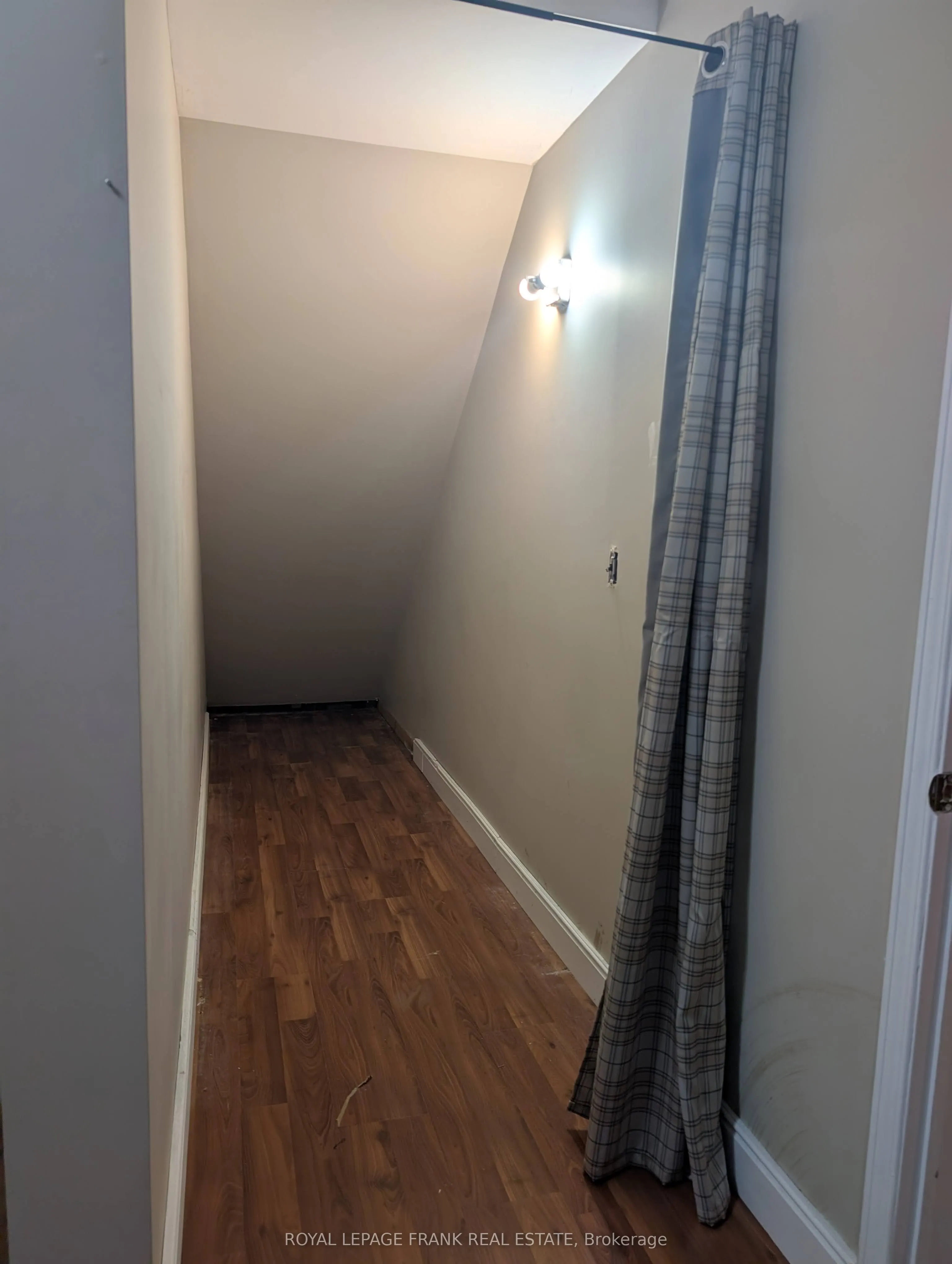 8537 Dale Road, #Basement