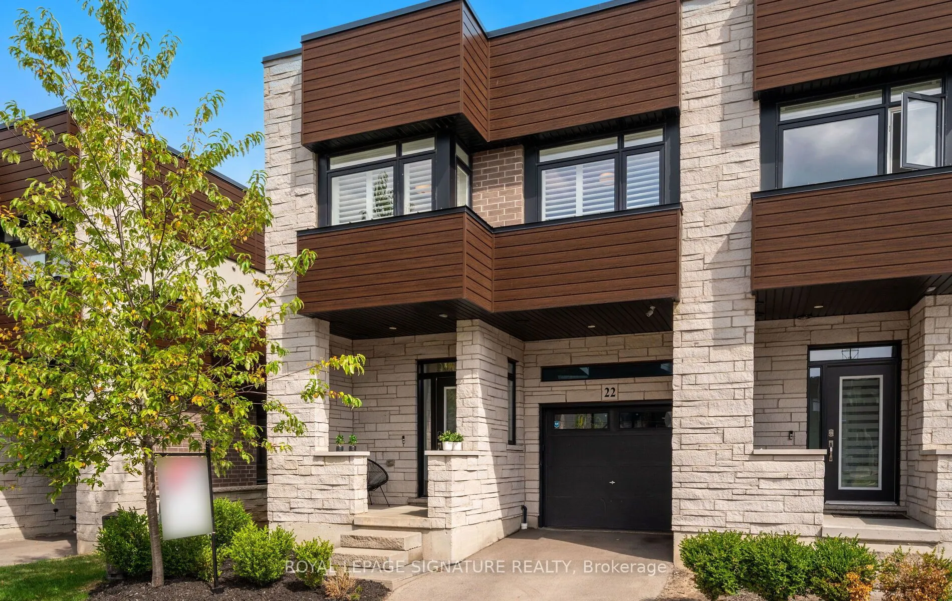 35 Midhurst Heights, #22