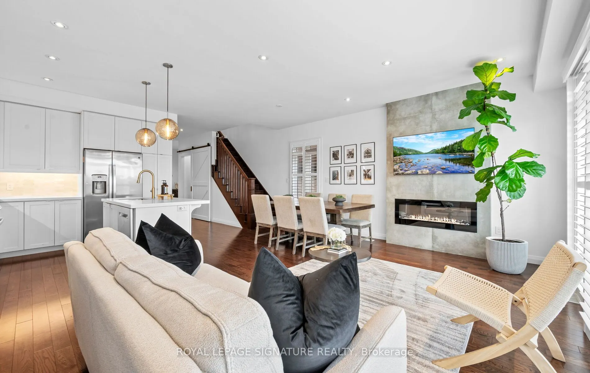 35 Midhurst Heights, #22