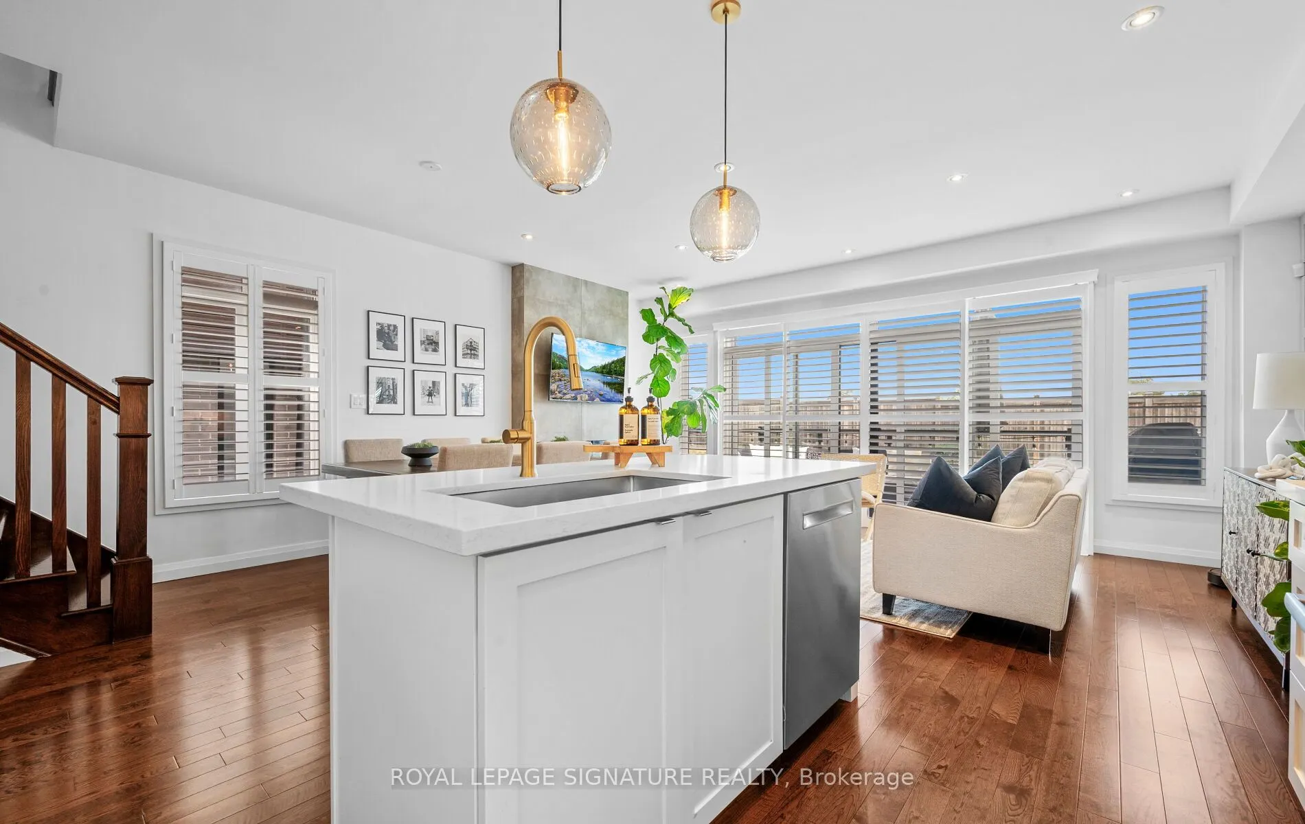 35 Midhurst Heights, #22