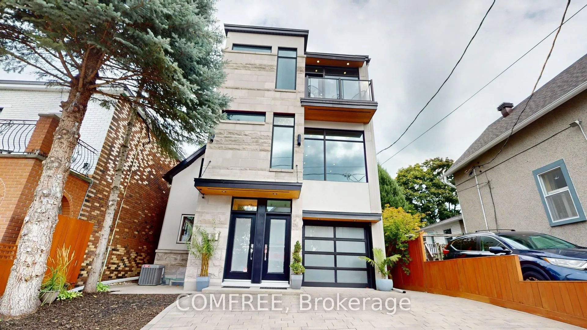 111 Sherbrooke Avenue