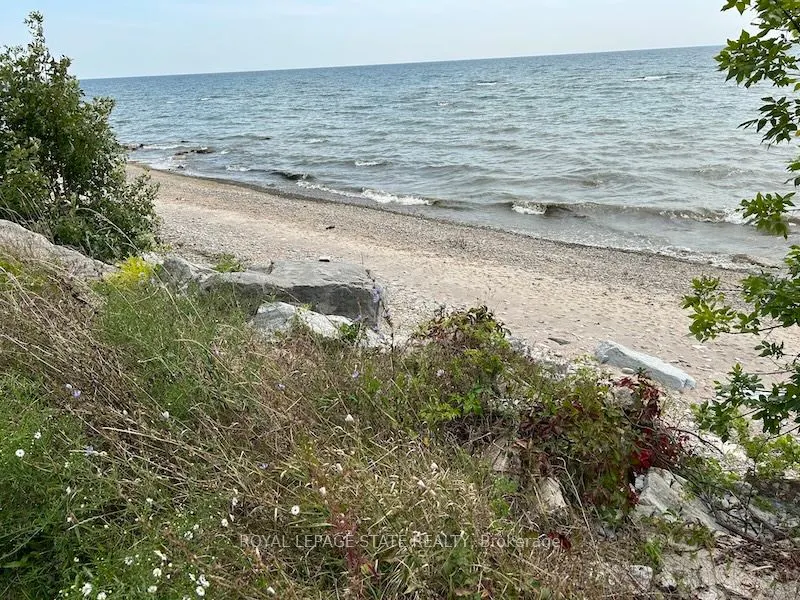 2431 Lakeshore Road