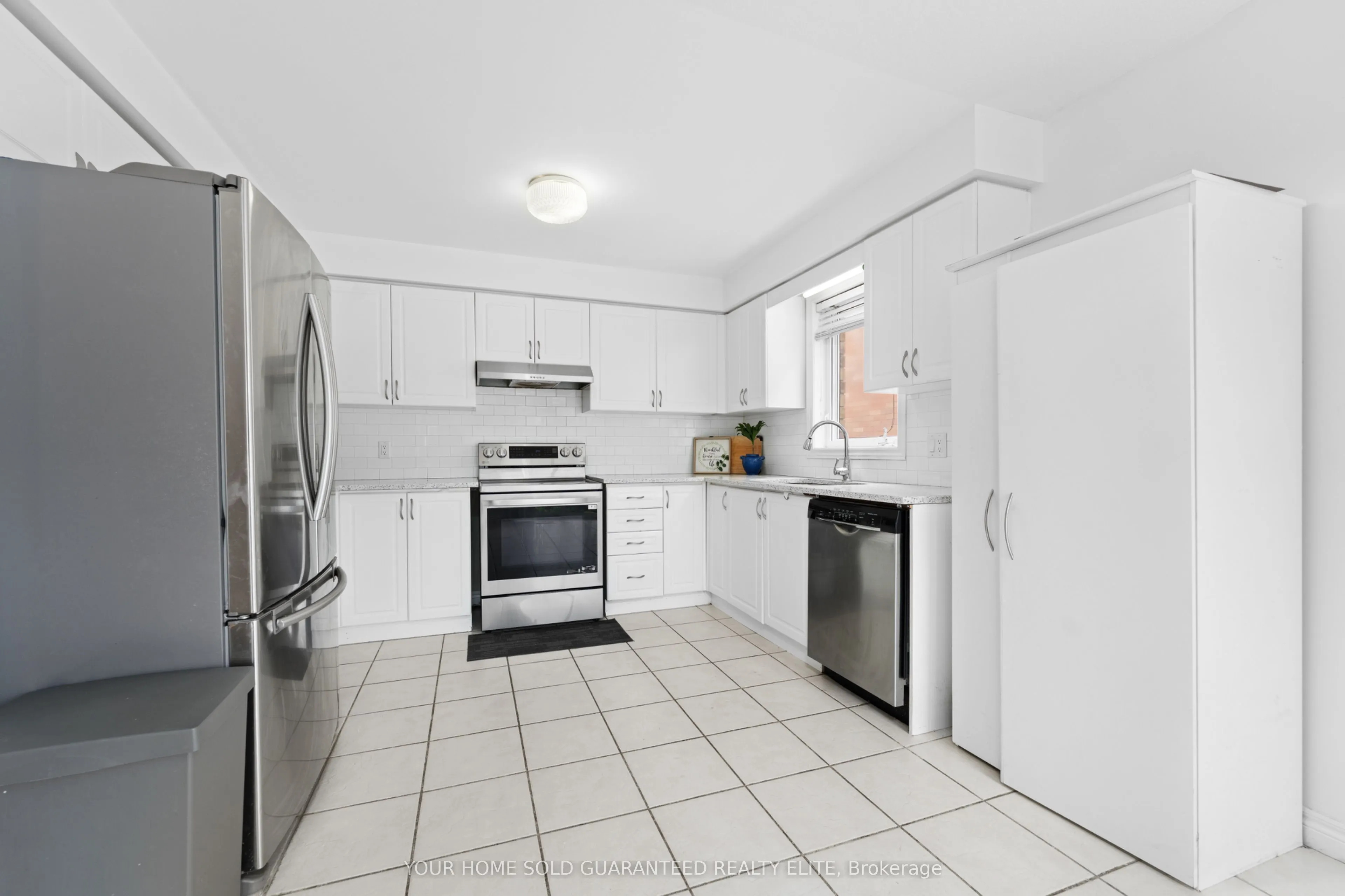 1 Hillcroft Drive