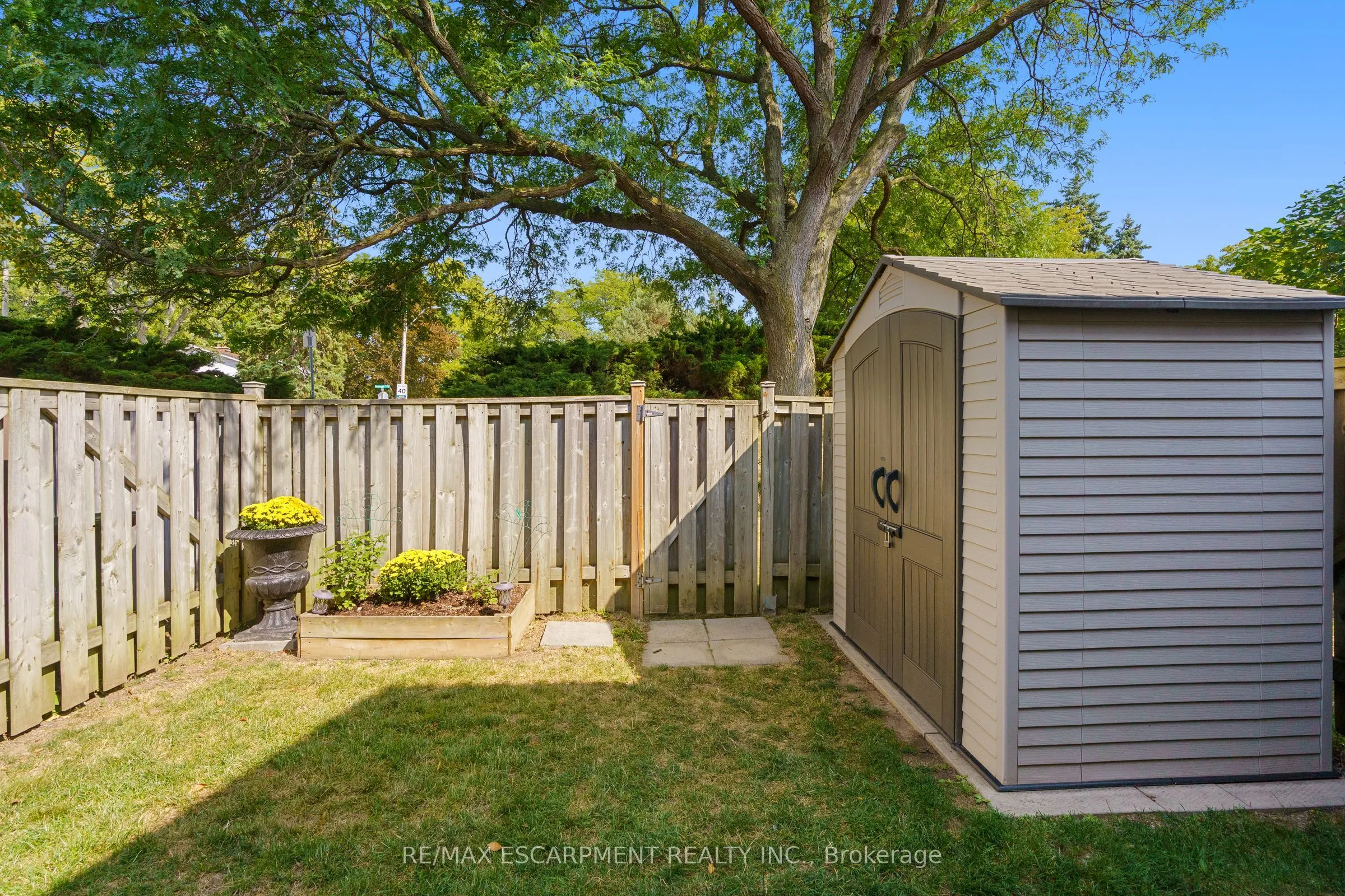 145 Rice Avenue, #22