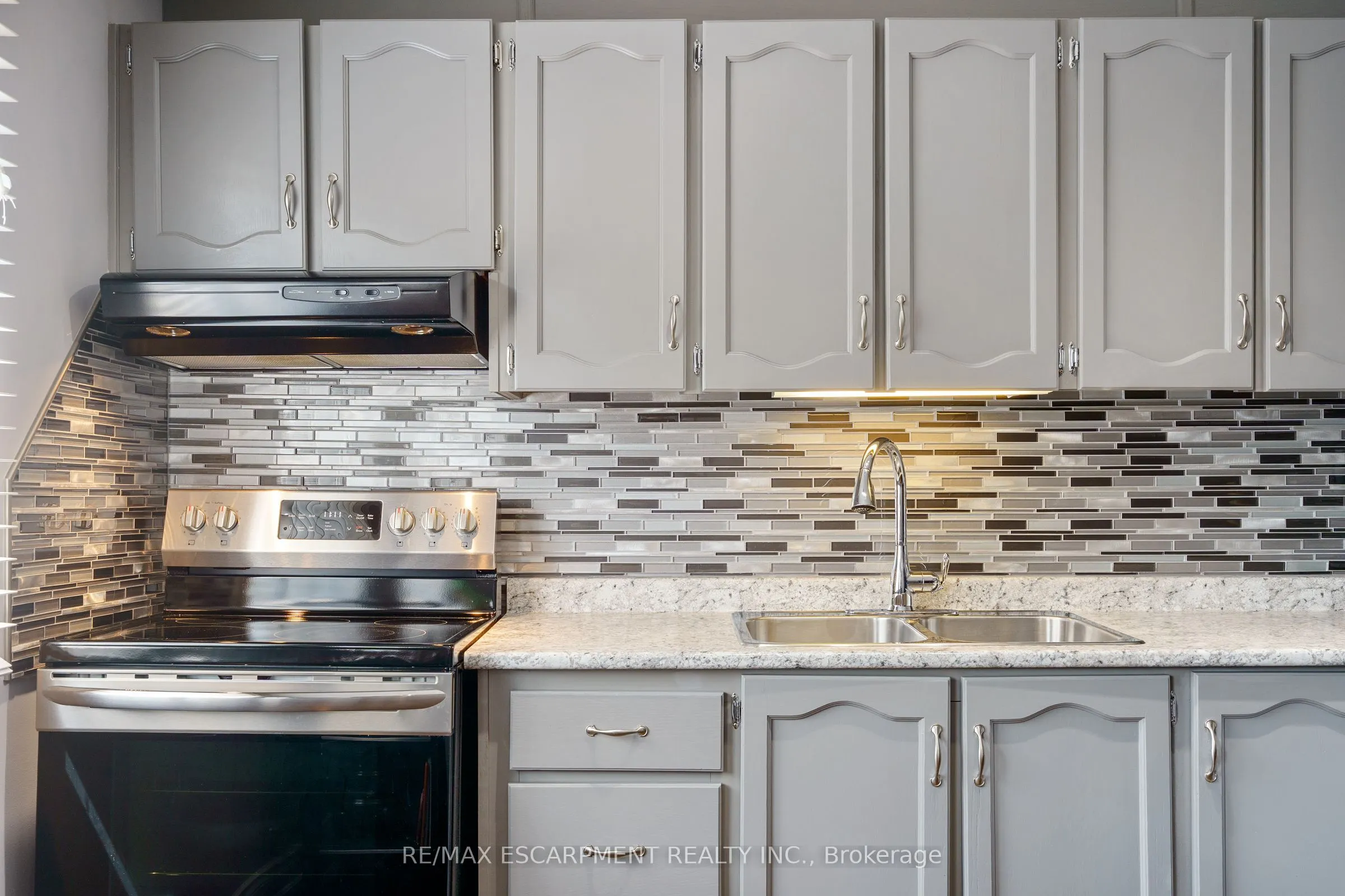 145 Rice Avenue, #22