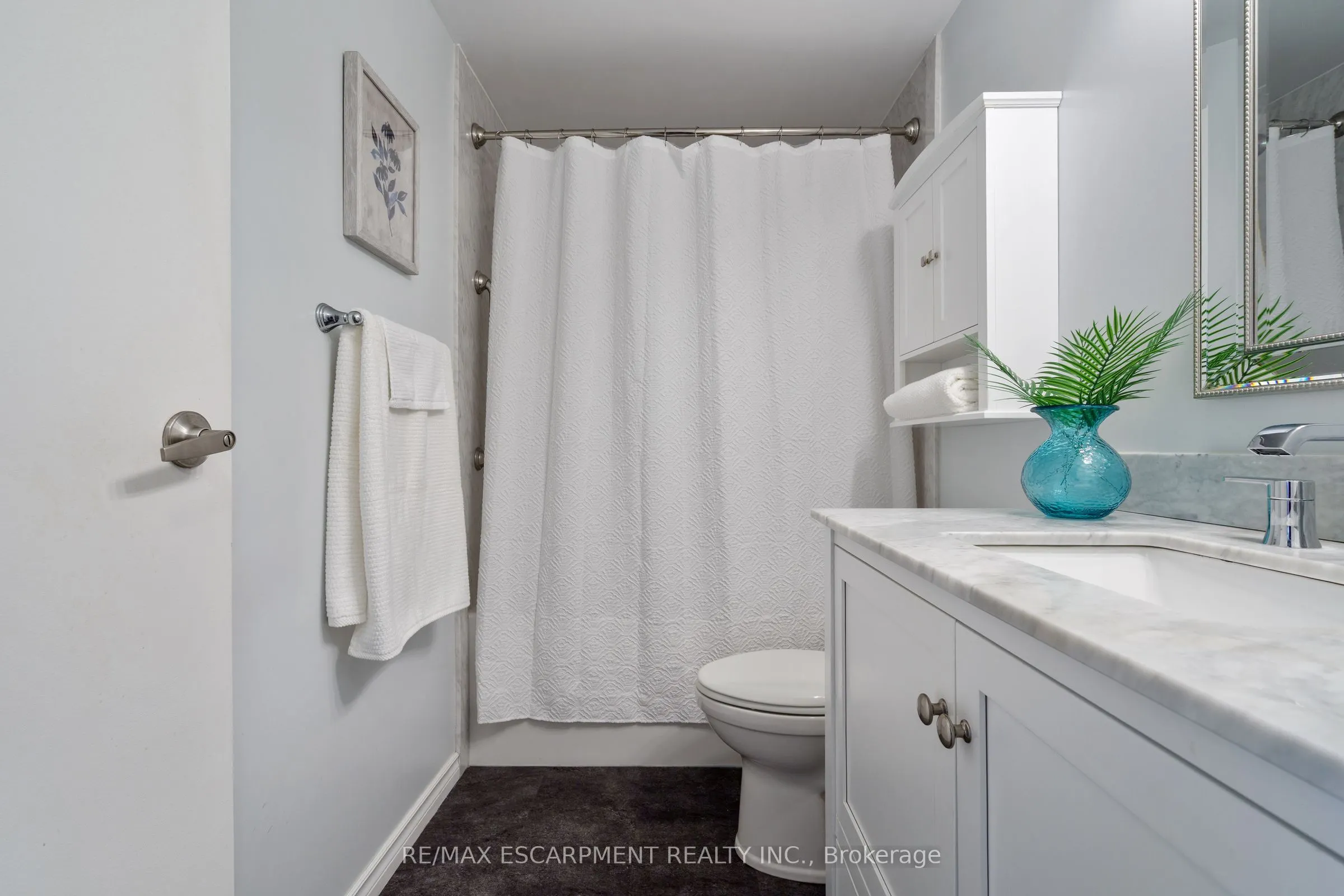 145 Rice Avenue, #22