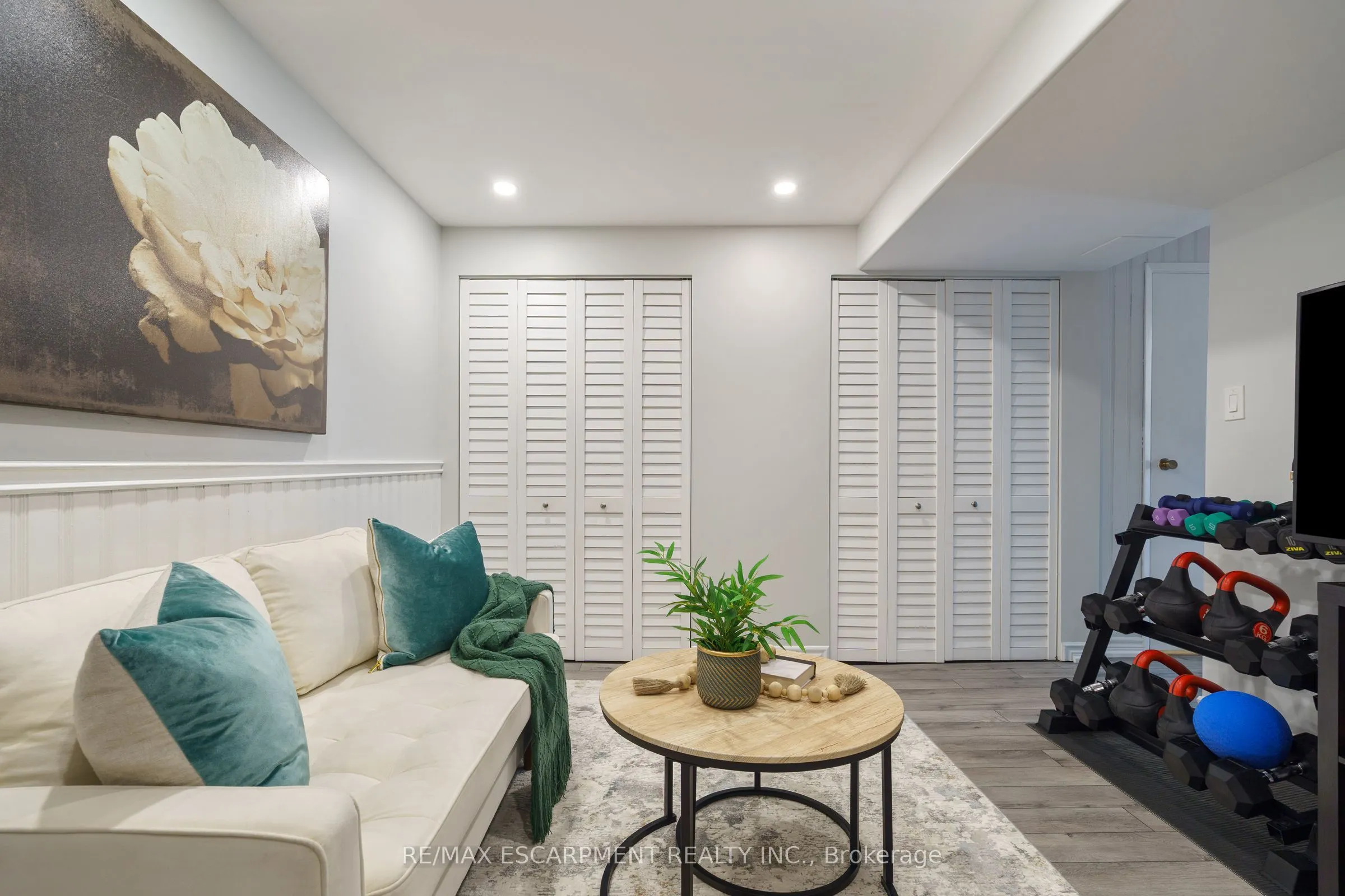145 Rice Avenue, #22