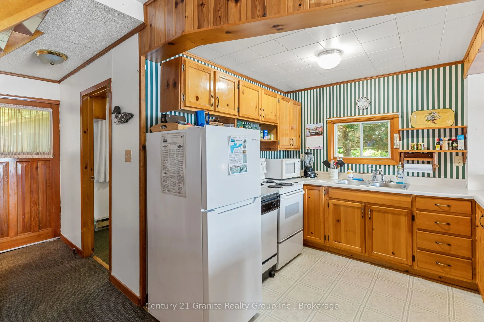 1100 Fairfield Bay Drive SW