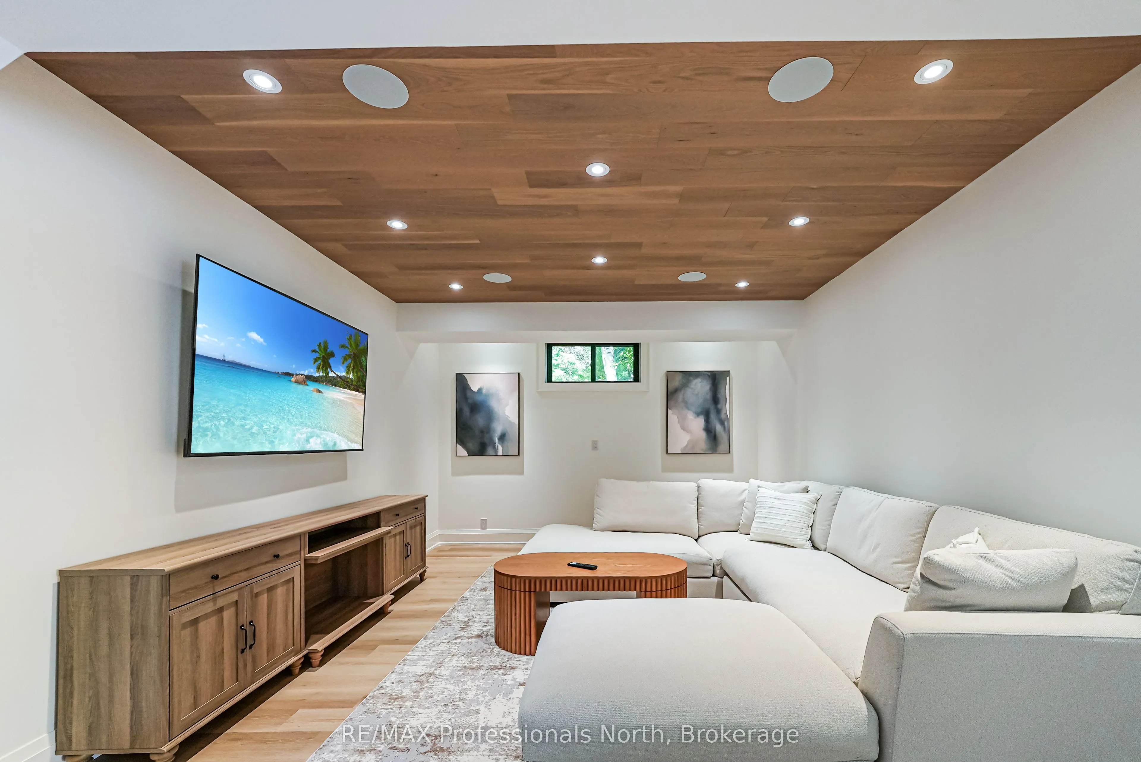 1015 Treasure Drive