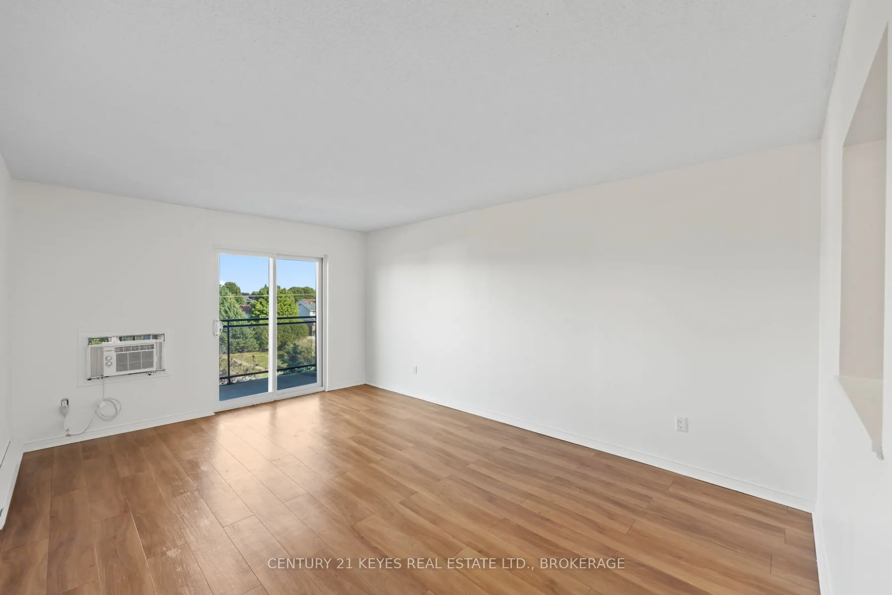 745 Davis Drive, #511