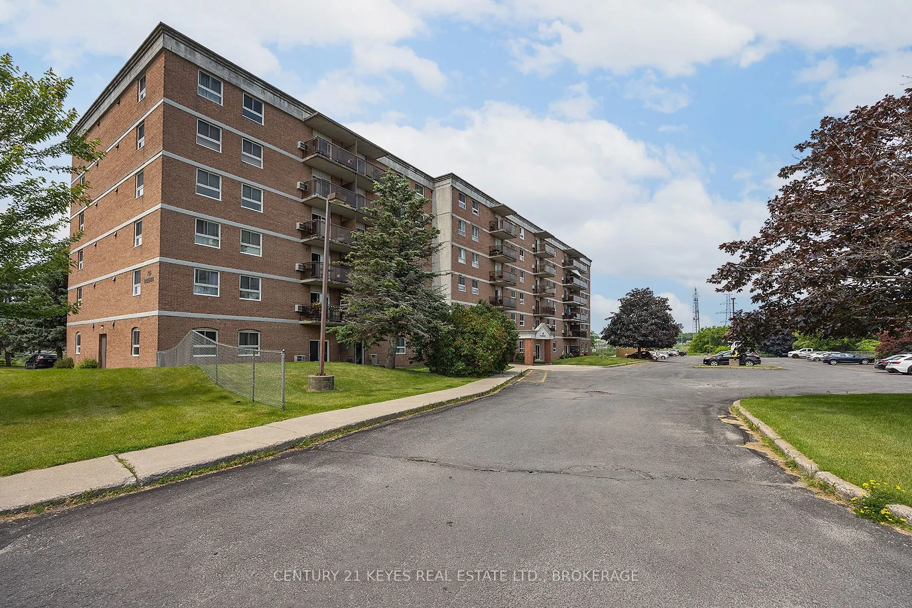 745 Davis Drive, #511