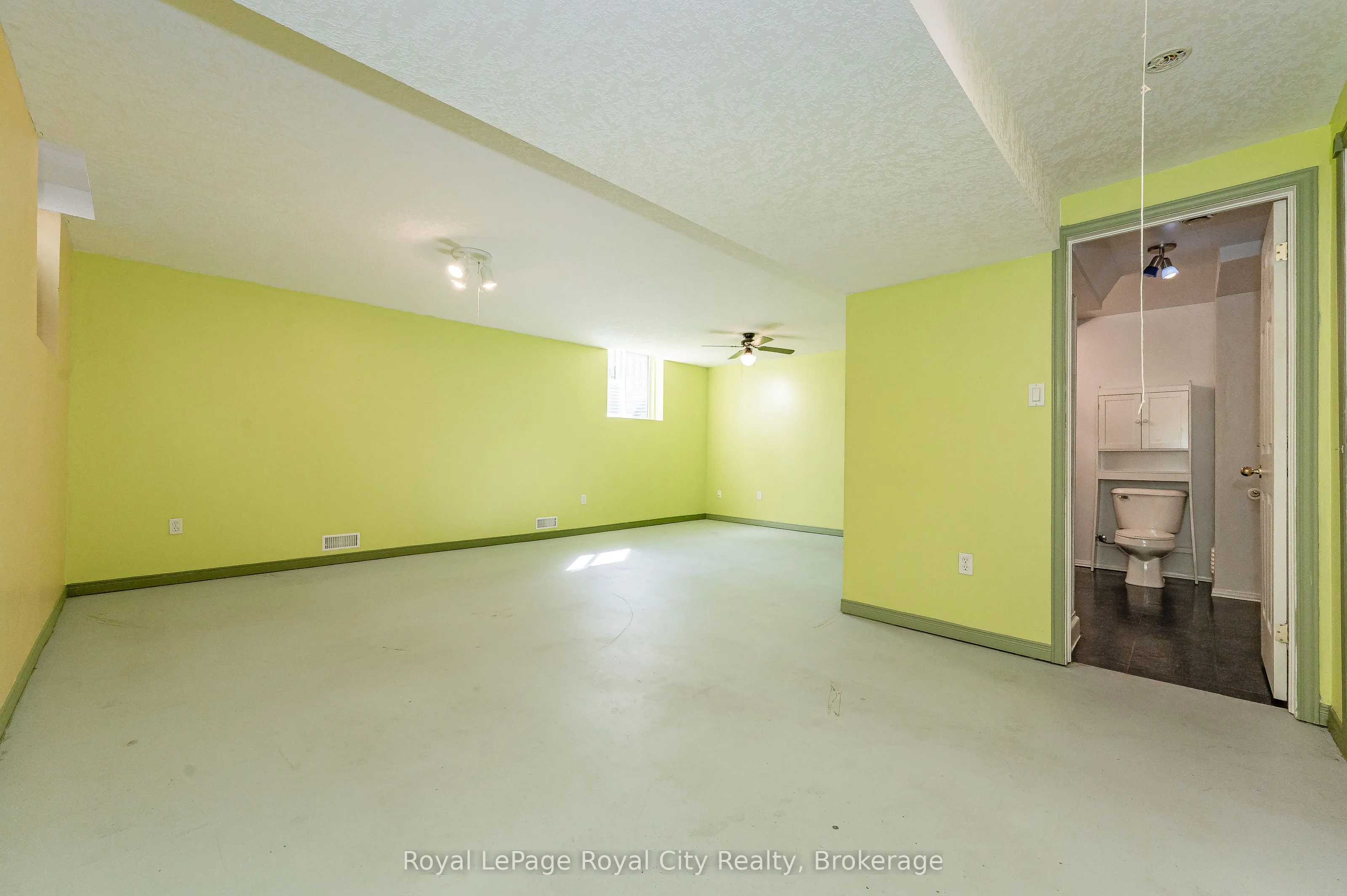 4 BRONWYN Place