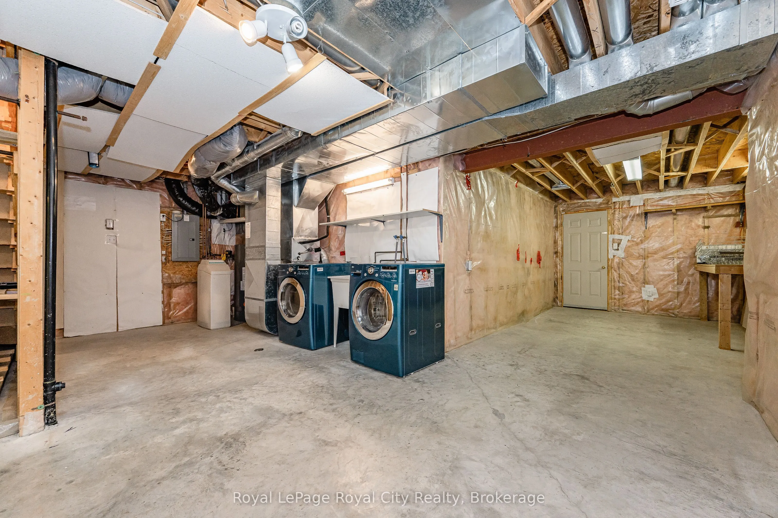 4 BRONWYN Place