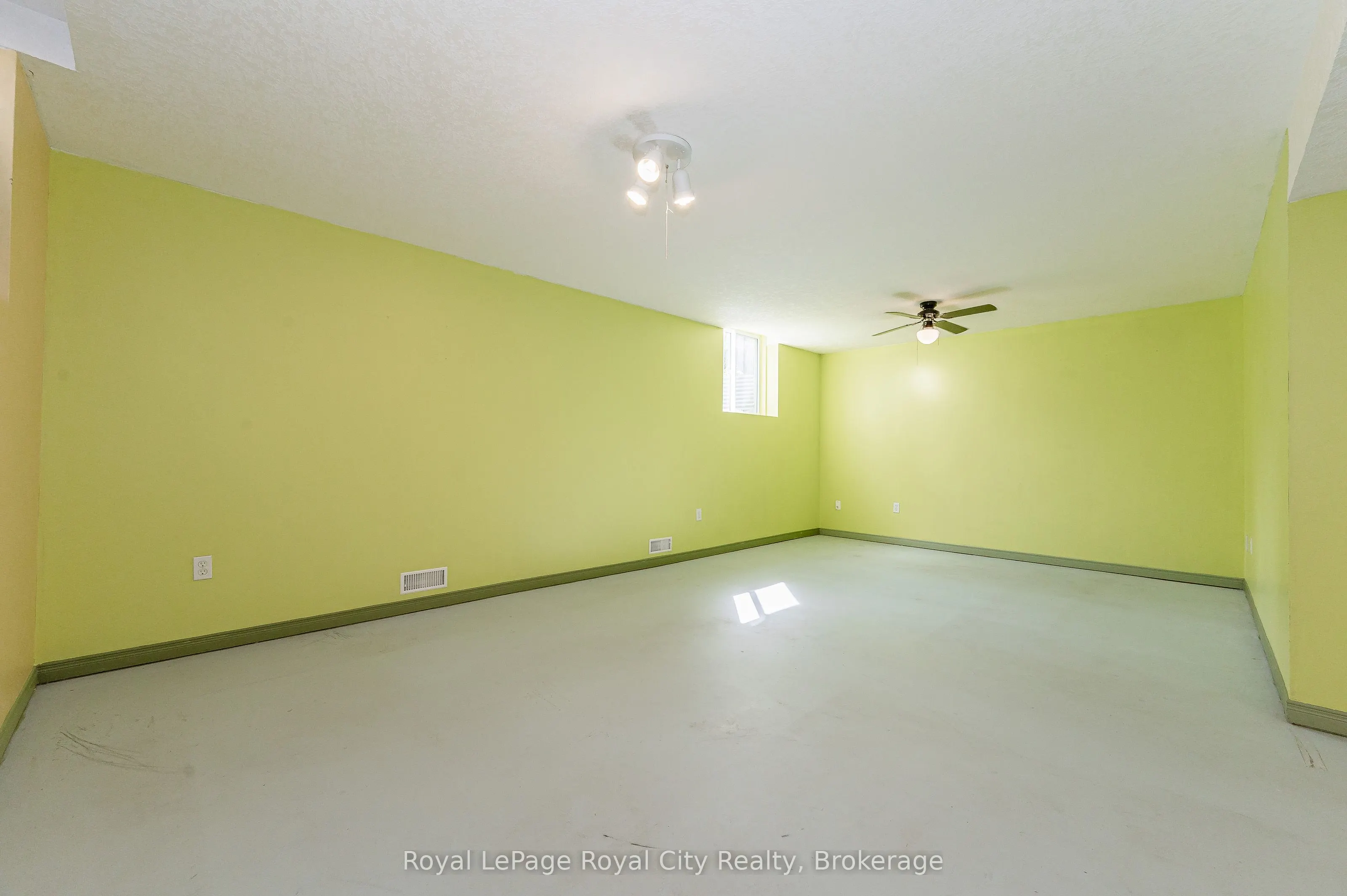 4 BRONWYN Place