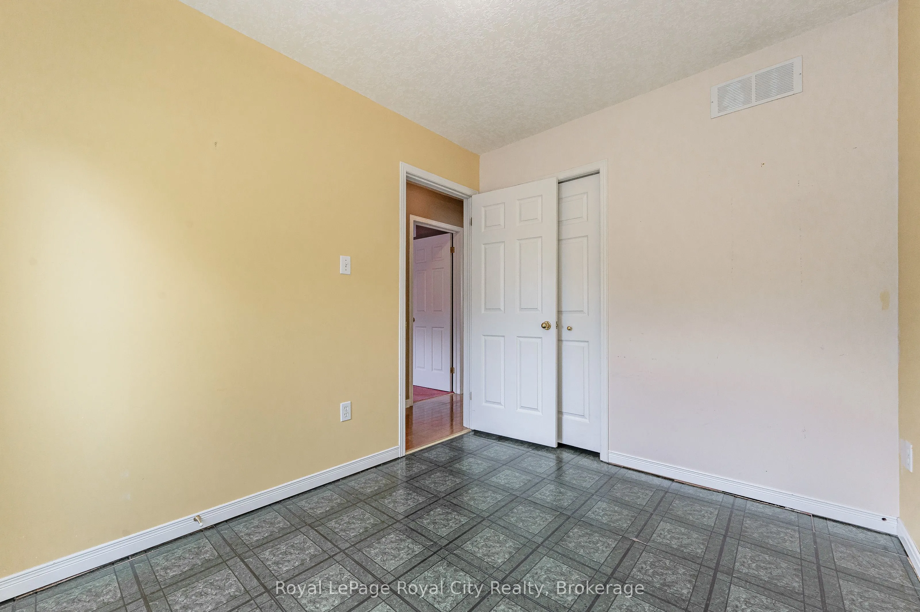 4 BRONWYN Place