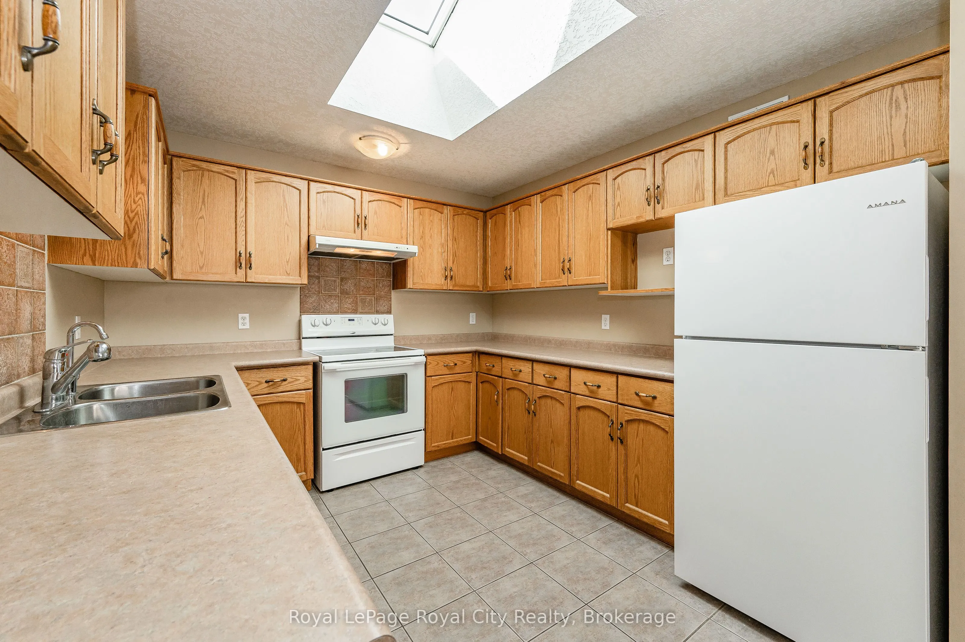 4 BRONWYN Place