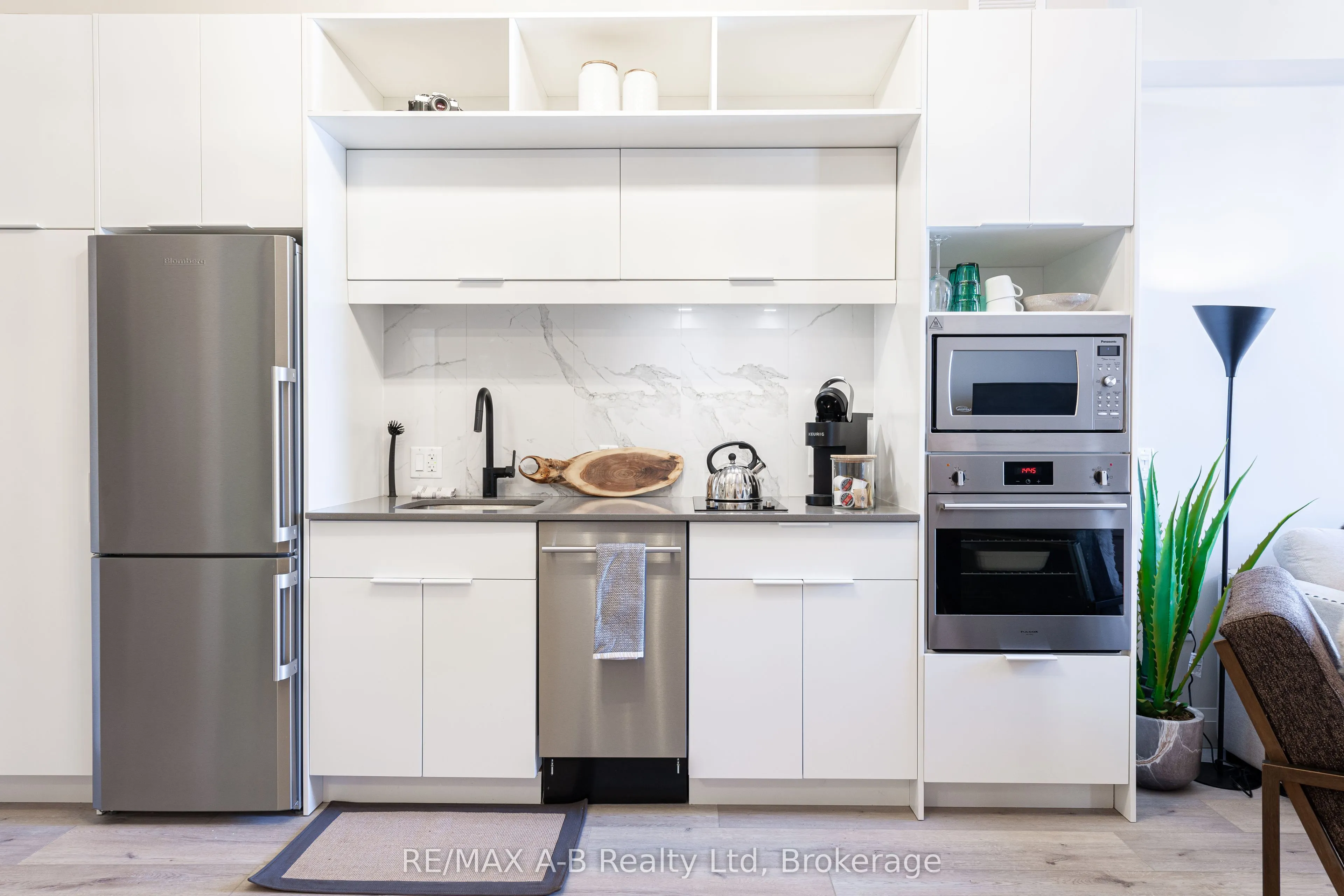 245 Downie Street, #311