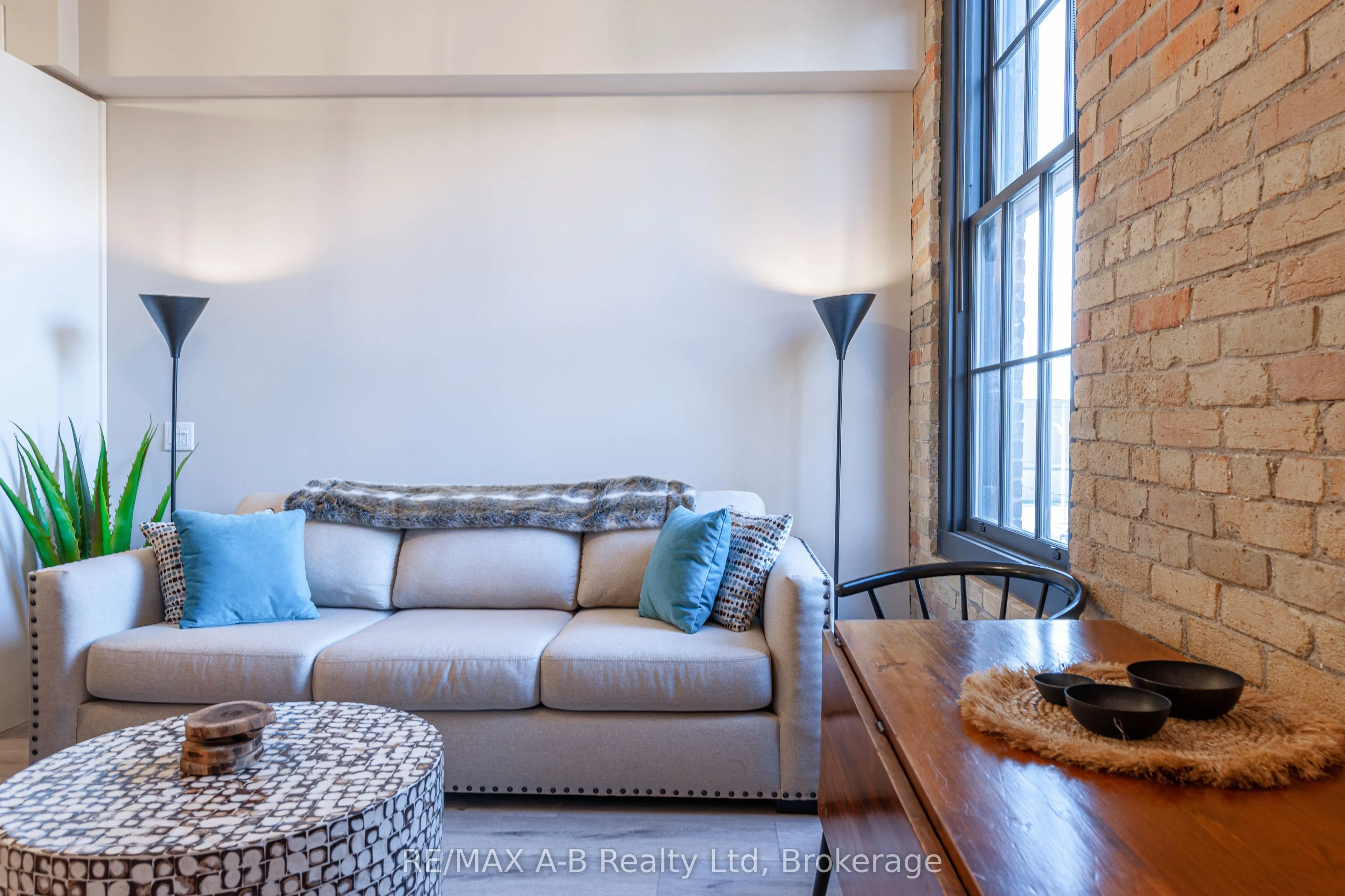 245 Downie Street, #311