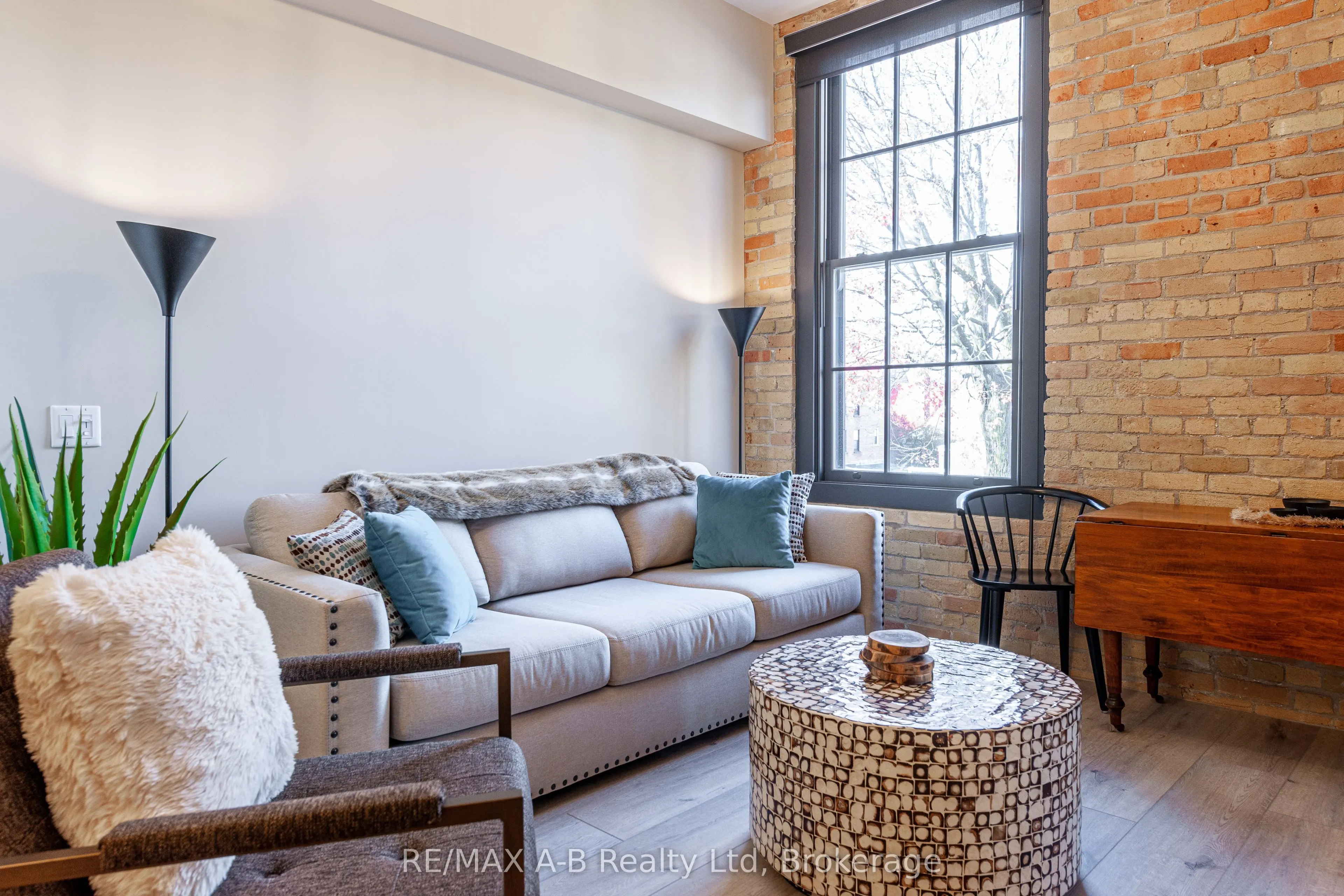 245 Downie Street, #311