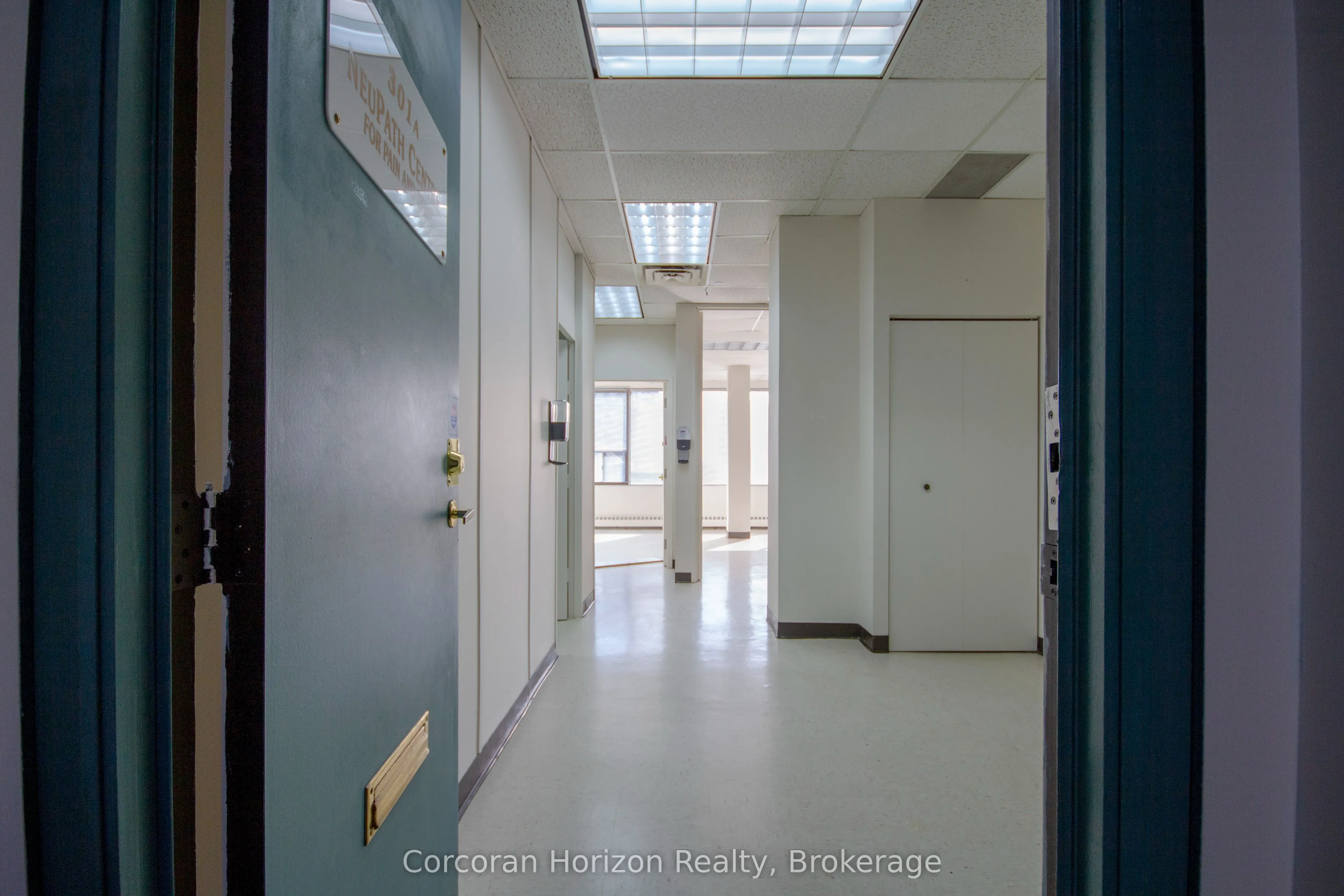 200 JAMES Street S, #301A