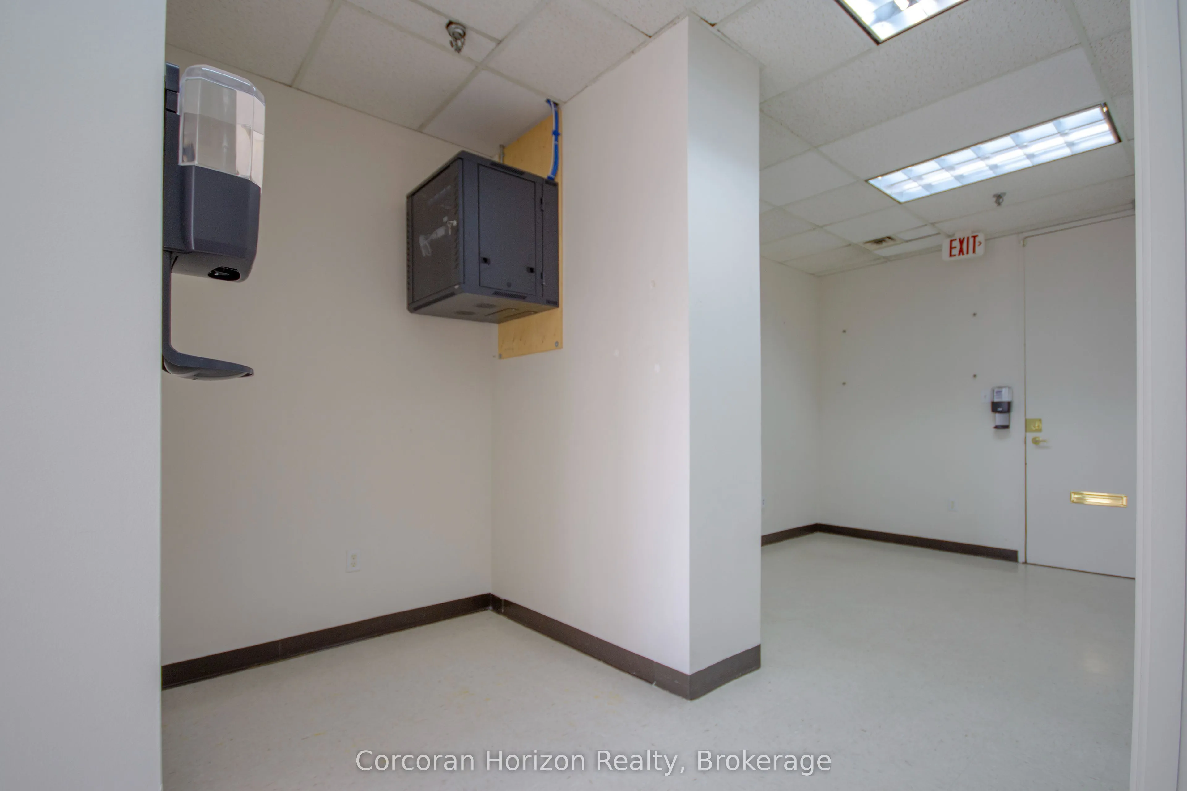 200 JAMES Street S, #301A