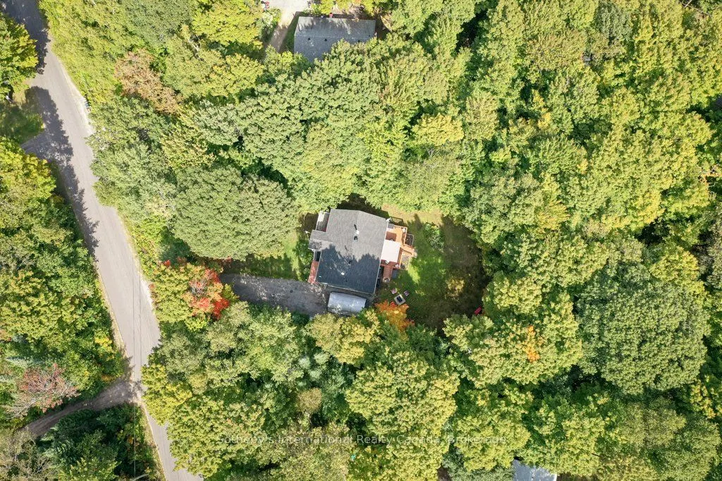 1160 Skeleton Lake Rd 2 Road