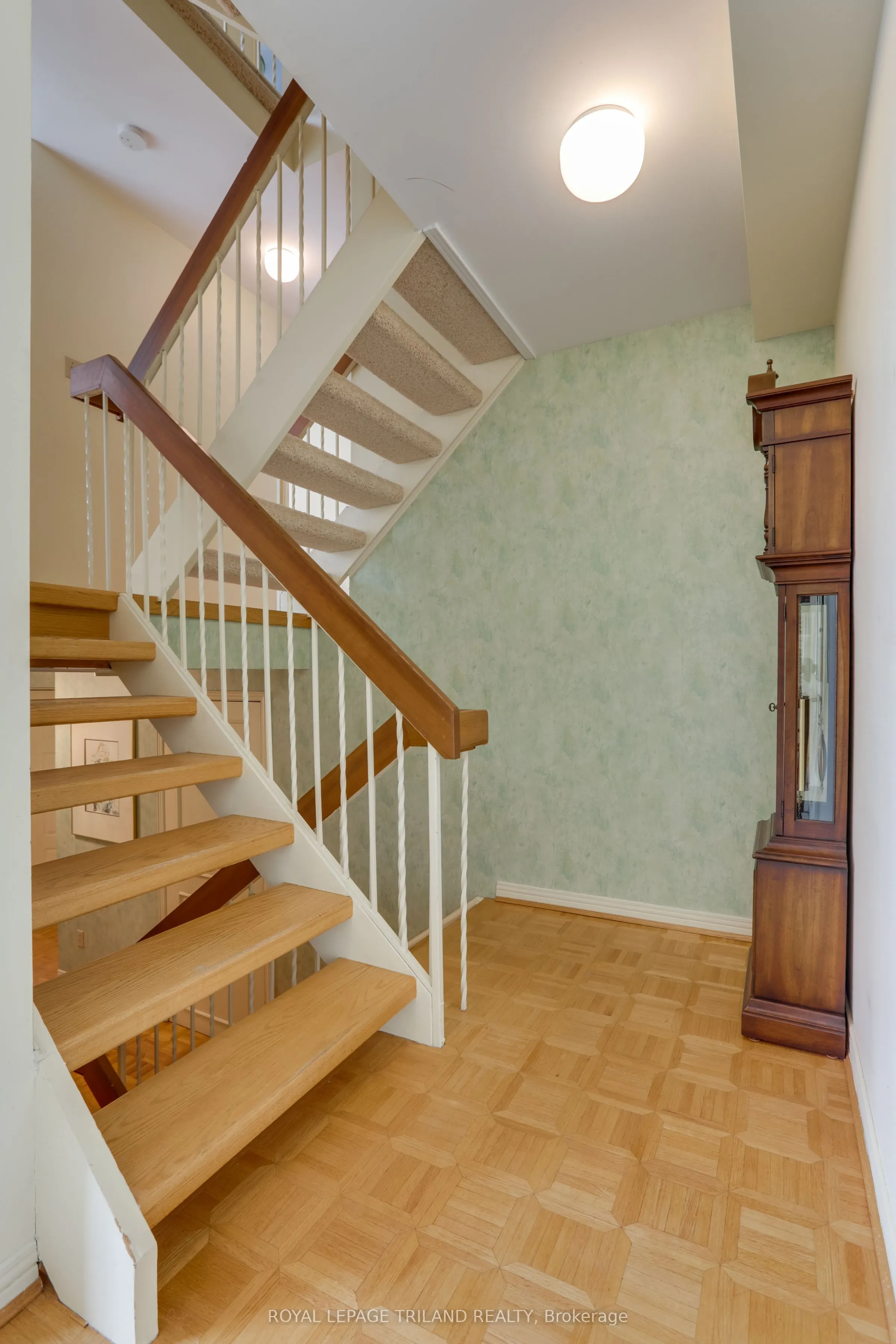 703 Windermere Road, #11