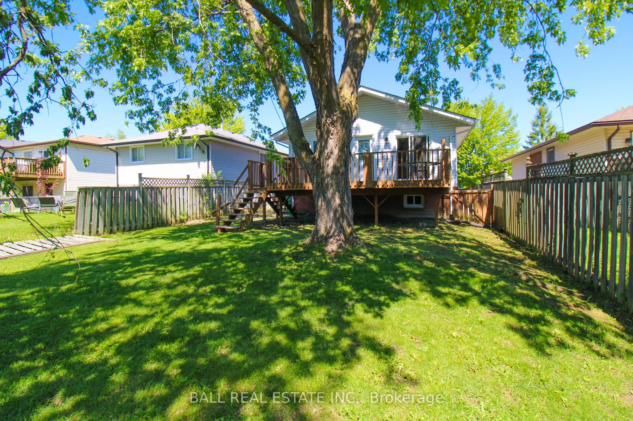 885 Stewart Drive