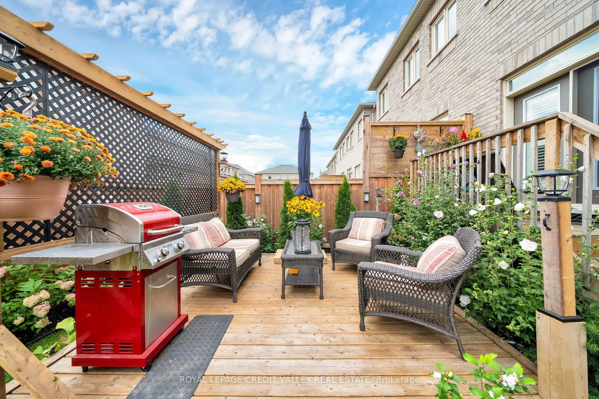 87 Westfield Crescent